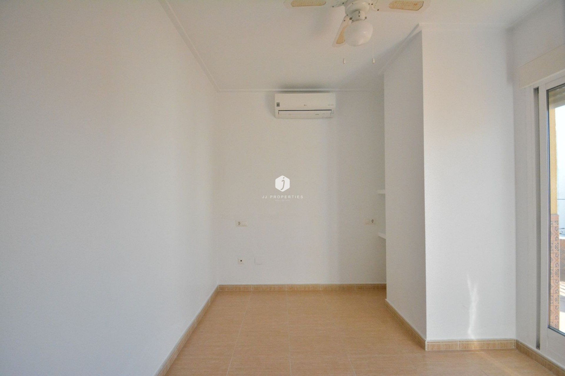 D'occasion - Attique -
Guardamar del Segura - Costa Blanca