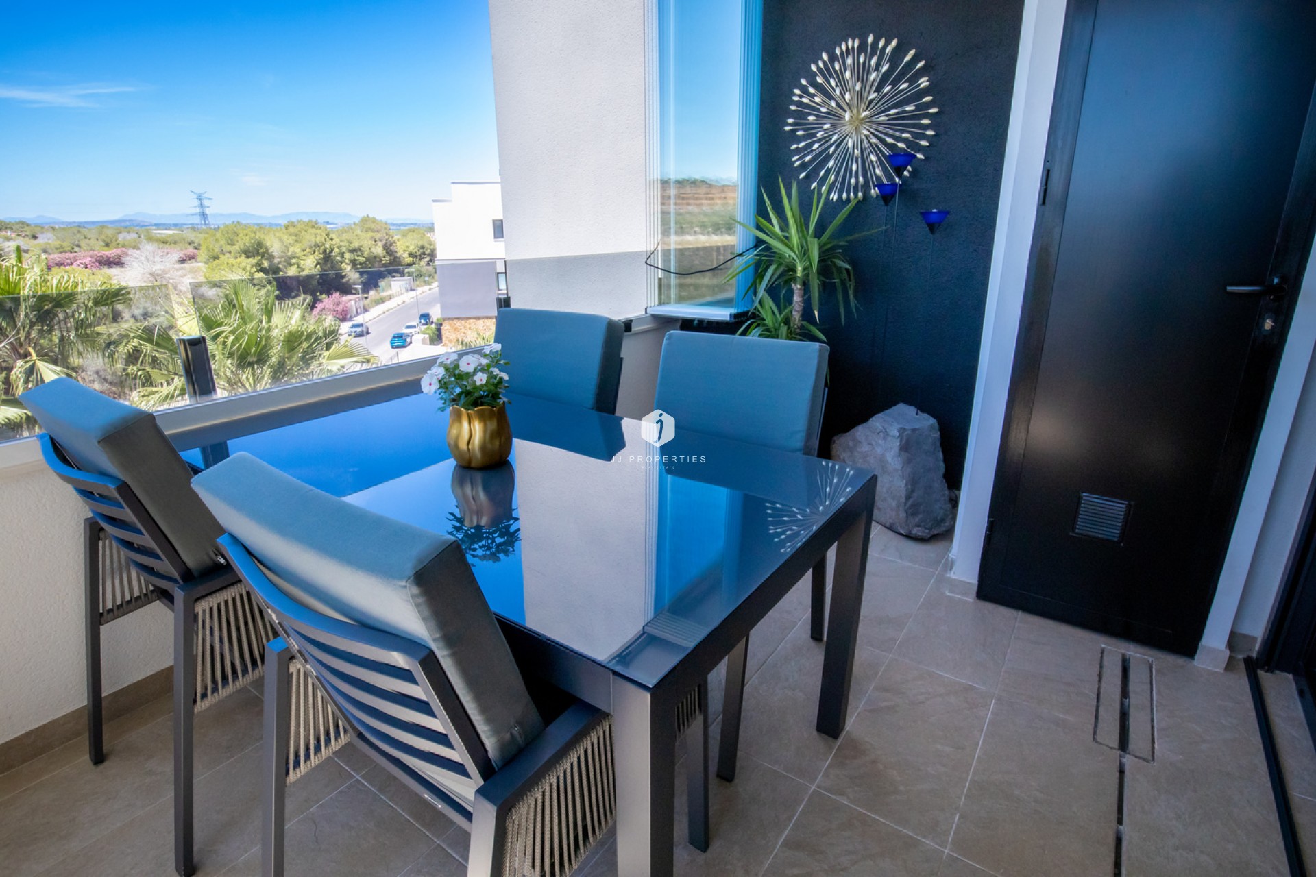 D'occasion - Attique -
Los Altos - AMANECER