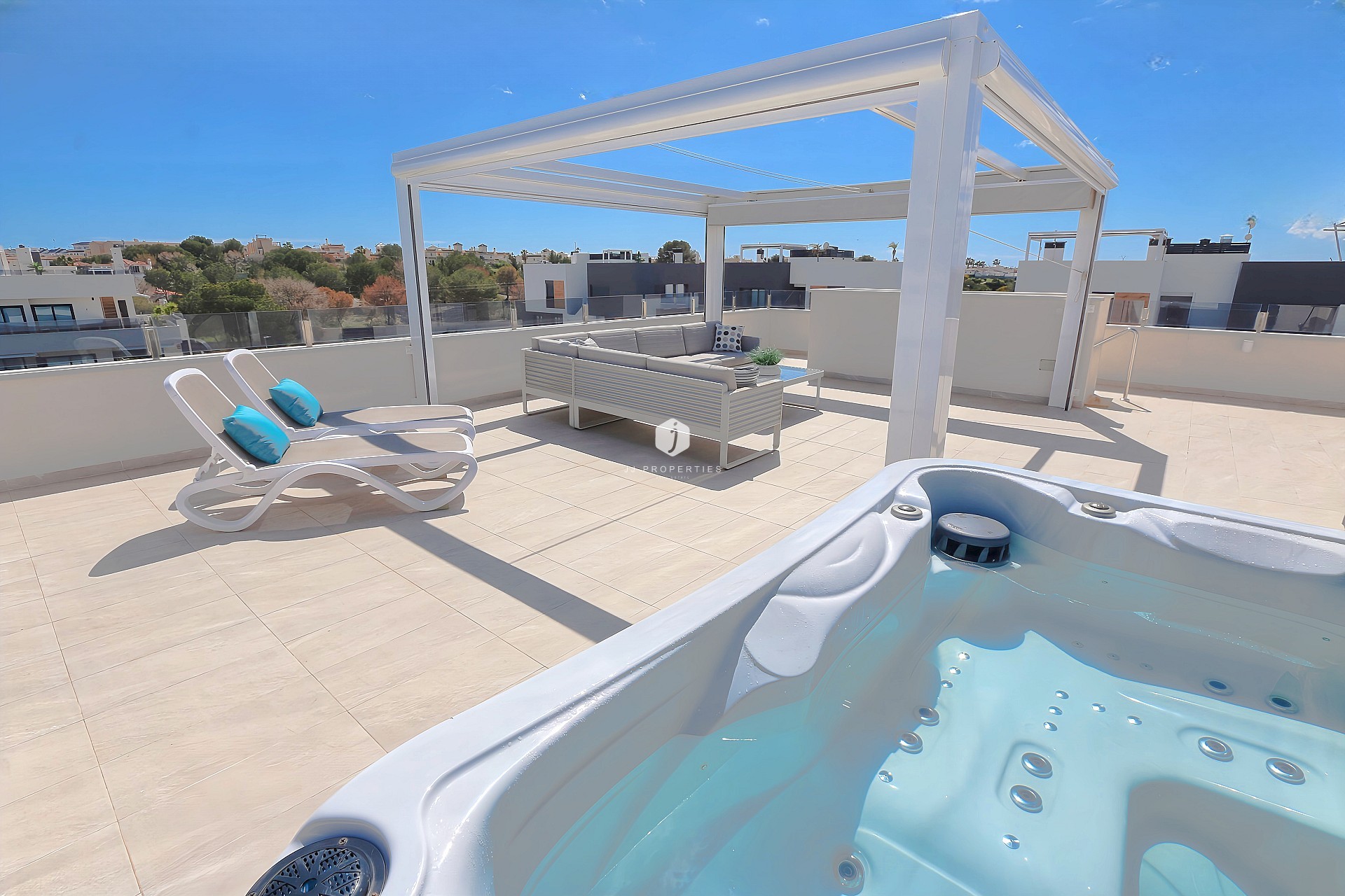 D'occasion - Attique -
Orihuela Costa - Costa Blanca