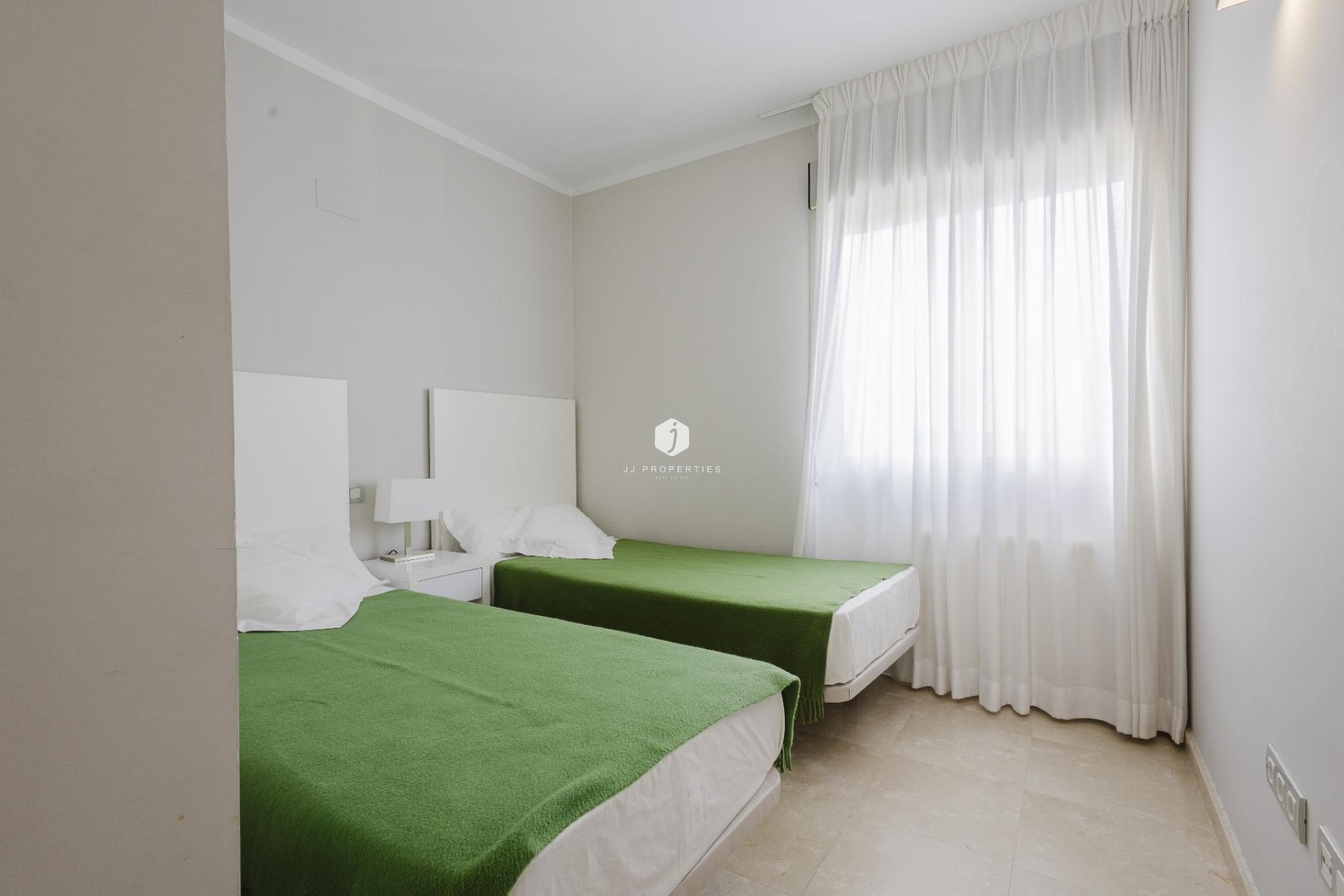 D'occasion - Attique -
Orihuela Costa - Costa Blanca