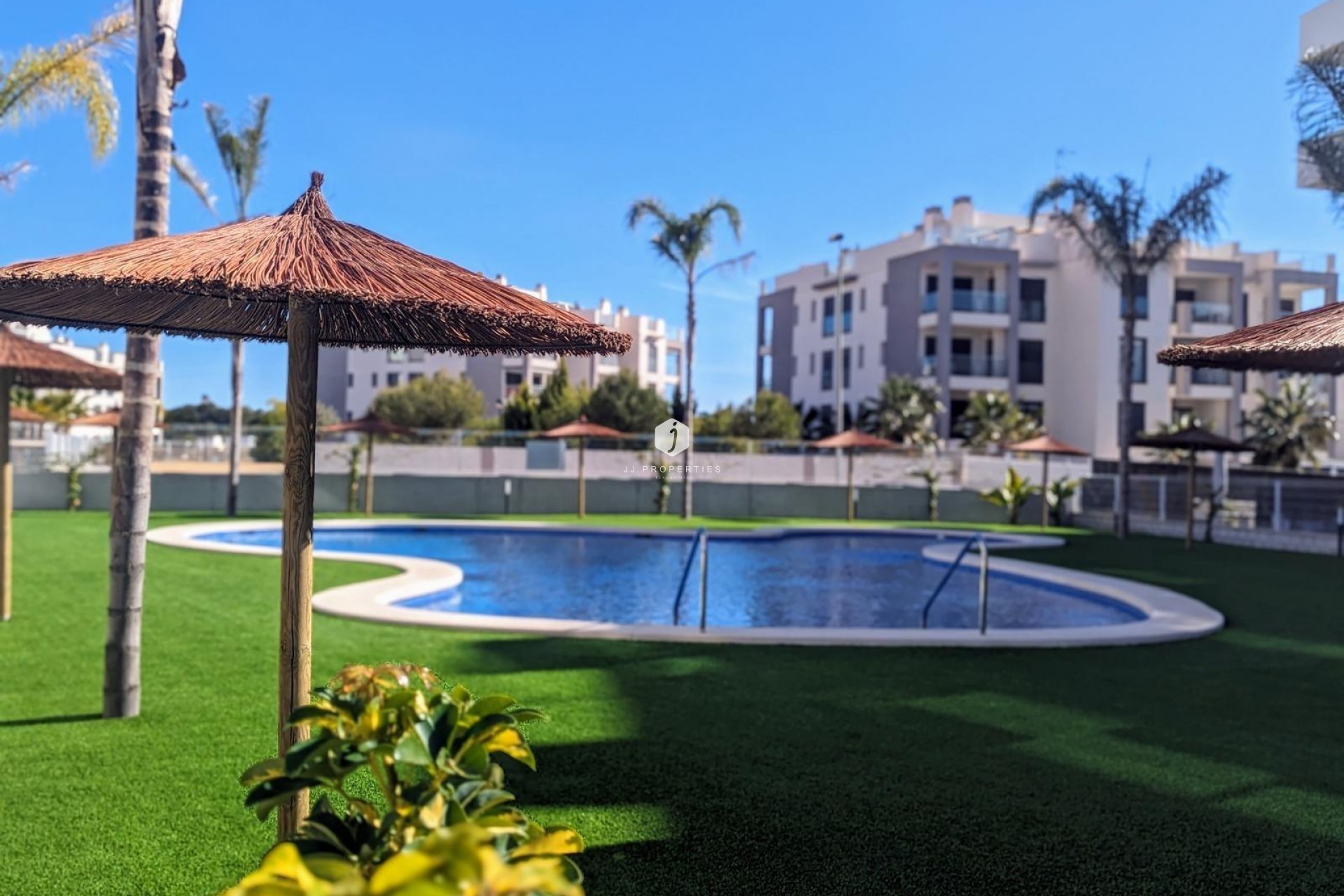D'occasion - Attique -
Orihuela Costa - Las Filipinas