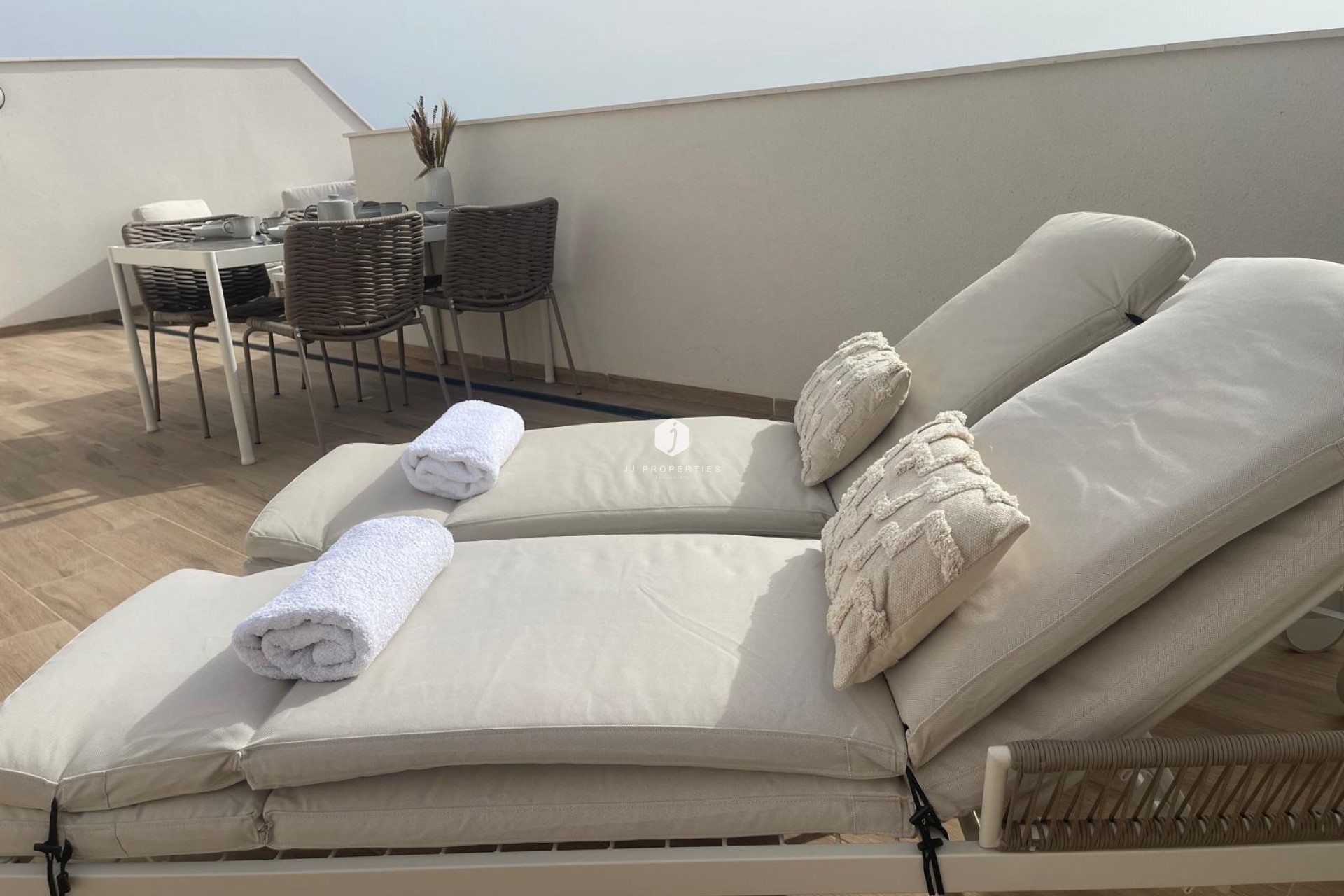D'occasion - Attique -
Orihuela Costa - Las Filipinas