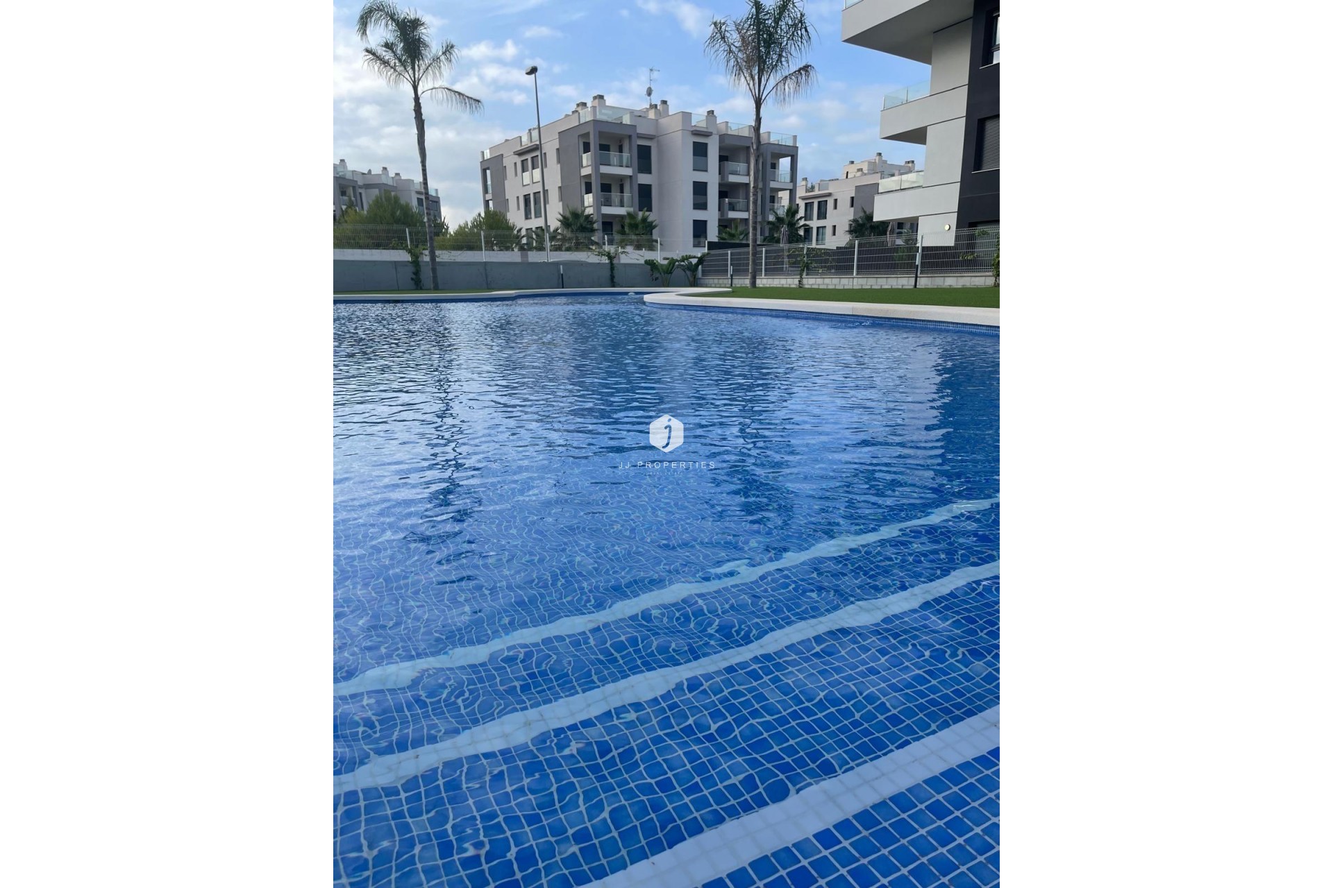 D'occasion - Attique -
Orihuela Costa - Las Filipinas