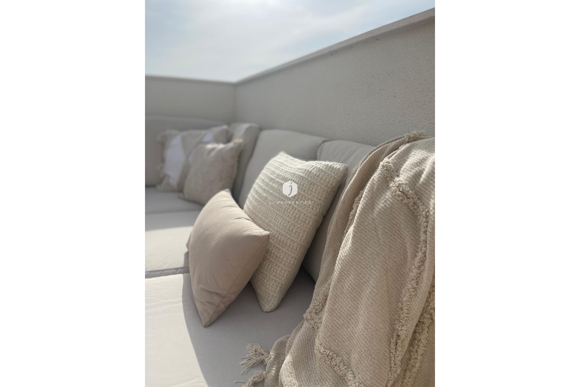 D'occasion - Attique -
Orihuela Costa - Las Filipinas