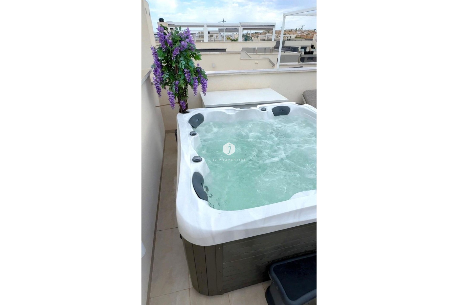 D'occasion - Attique -
Orihuela Costa - Los Almendros-la Florida