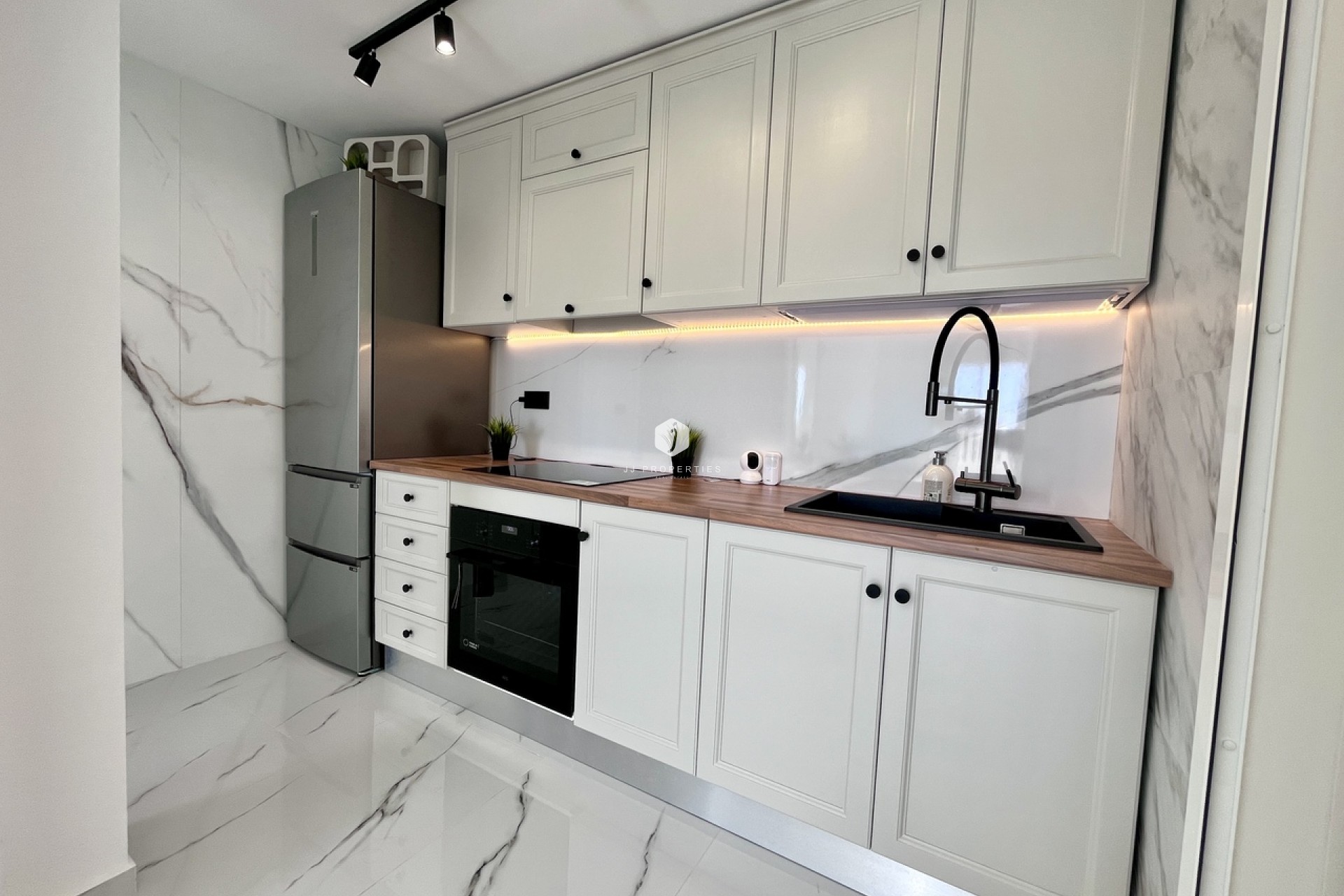 D'occasion - Attique -
Playa Flamenca - Costa Blanca