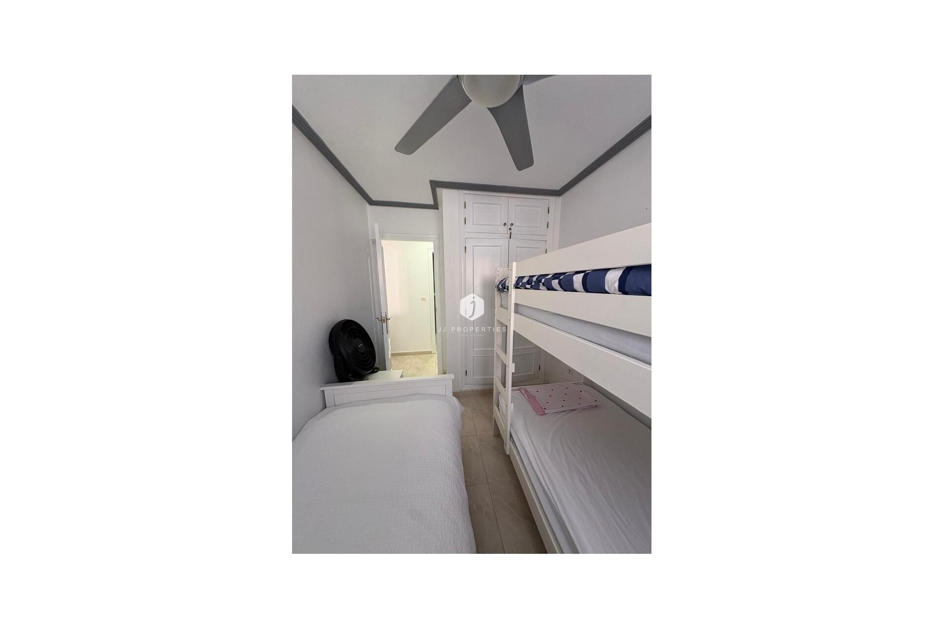 D'occasion - Attique -
Playa Flamenca - Costa Blanca