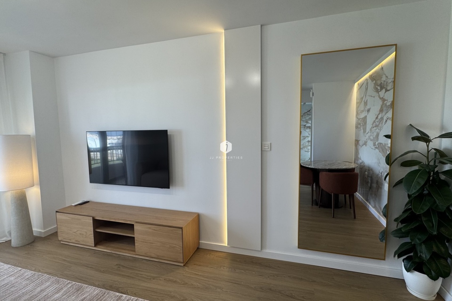 D'occasion - Attique -
Punta Prima - Costa Blanca