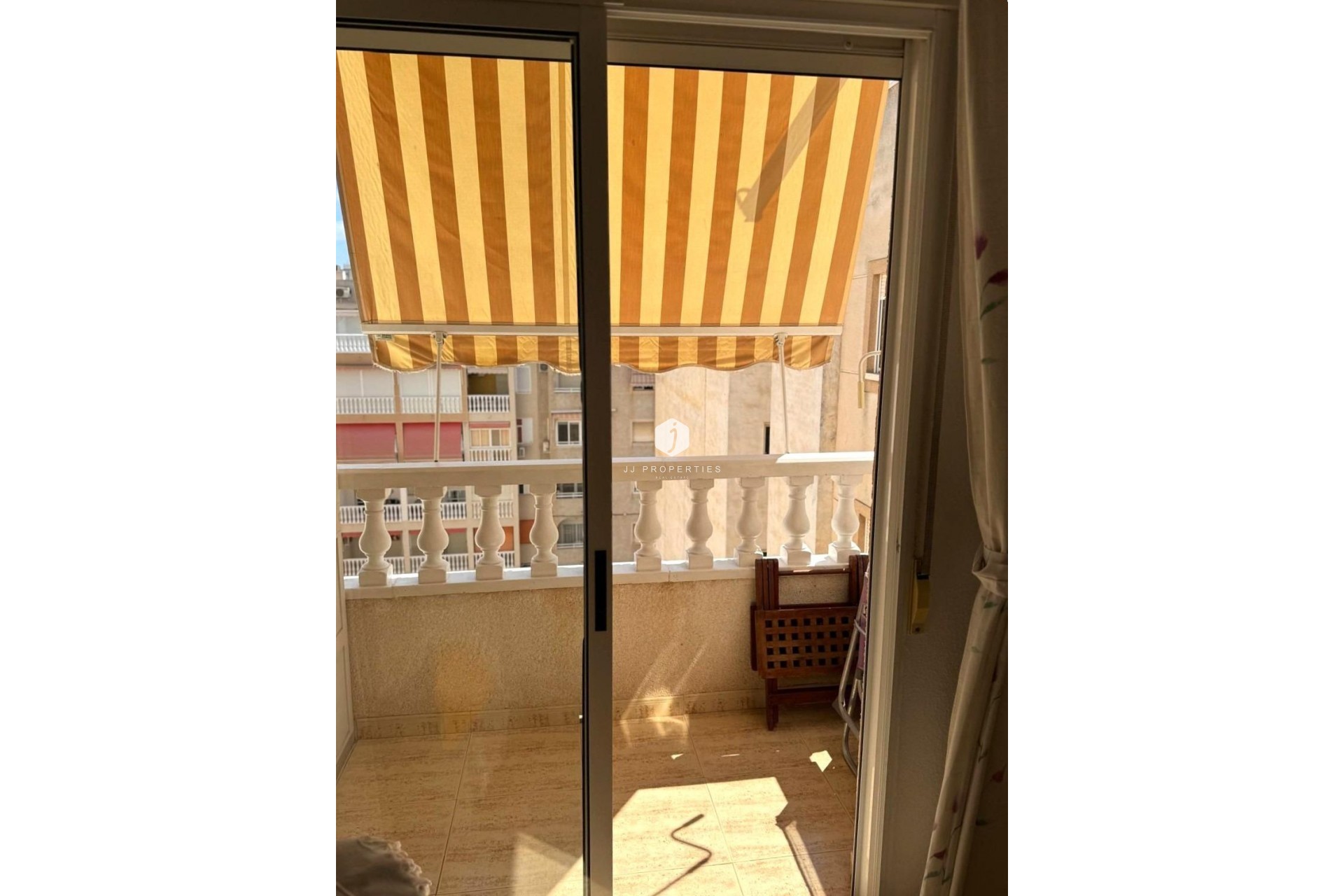 D'occasion - Attique -
Torrevieja - Acequion