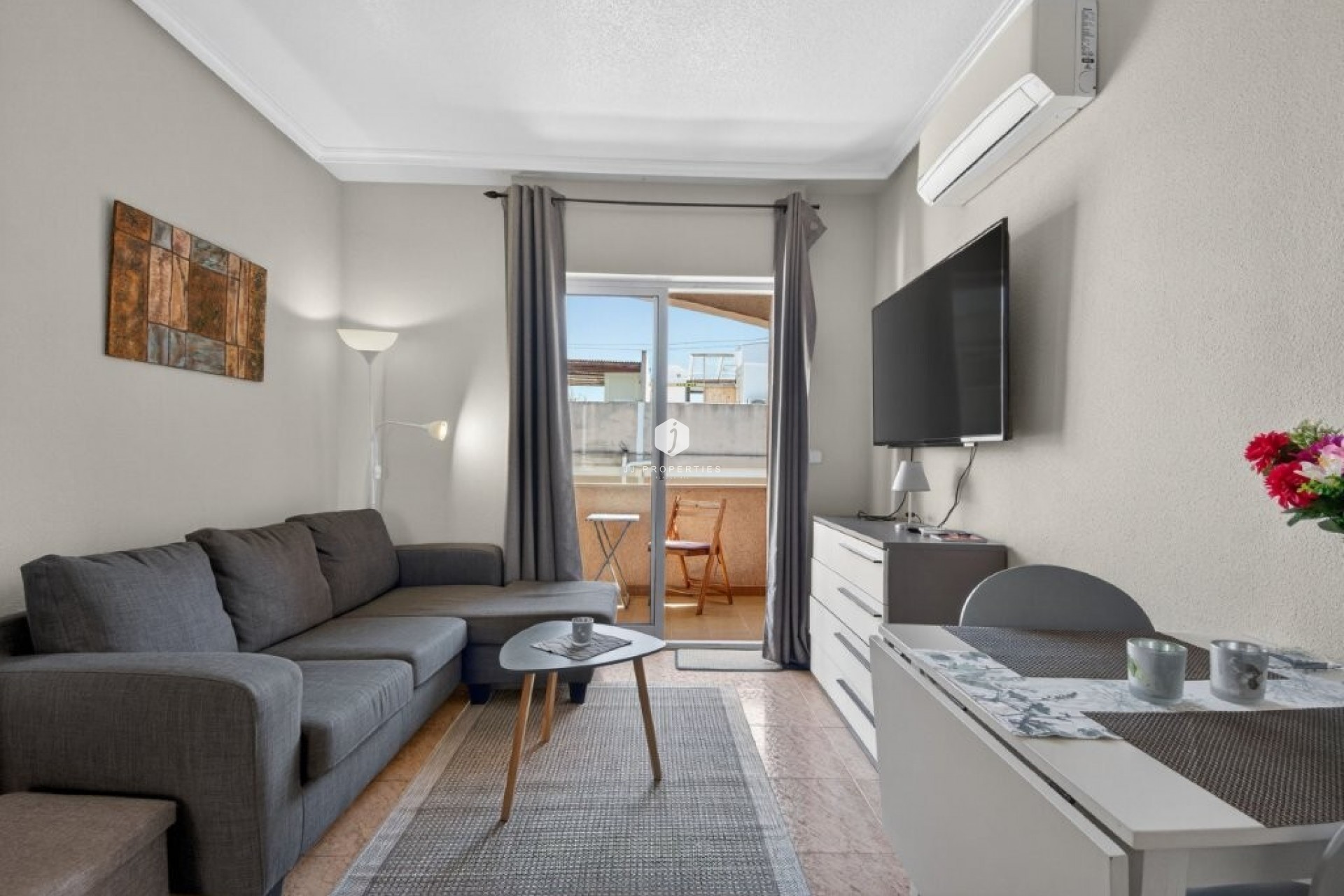 D'occasion - Attique -
Torrevieja - Calas Blancas