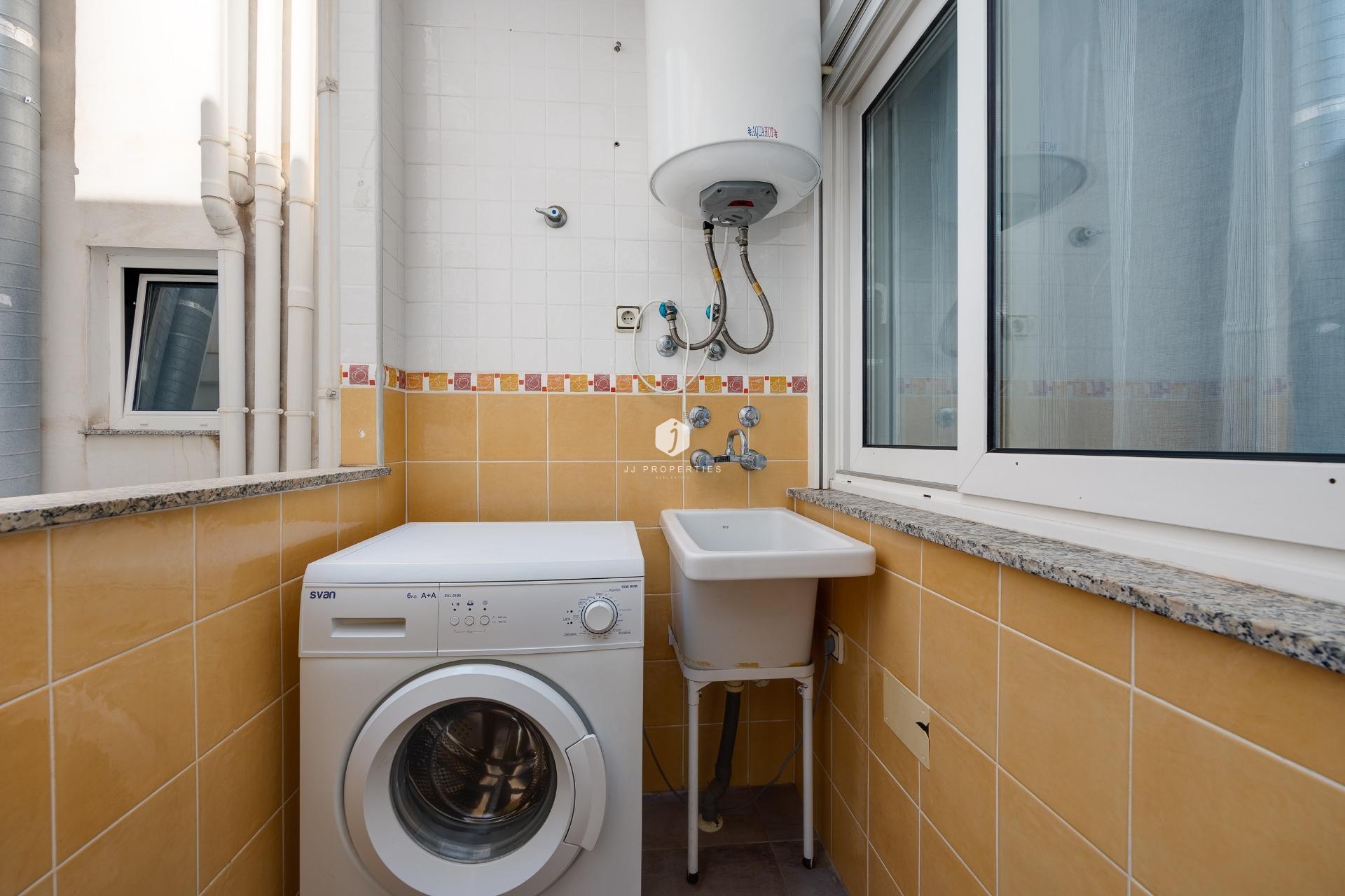 D'occasion - Attique -
Torrevieja - Centro