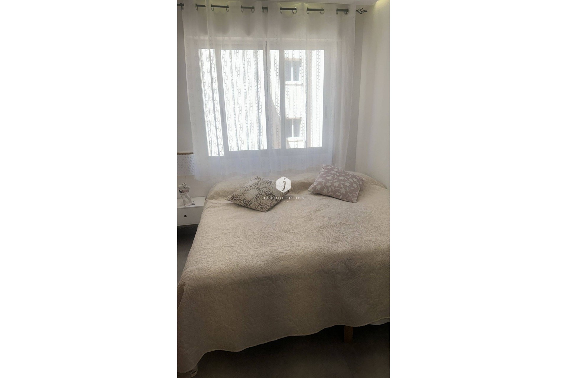 D'occasion - Attique -
Torrevieja - Centro