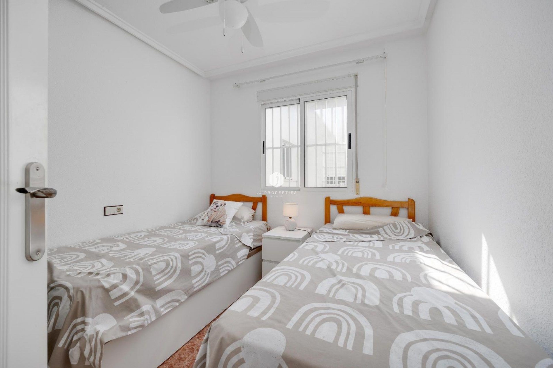 D'occasion - Attique -
Torrevieja - Centro