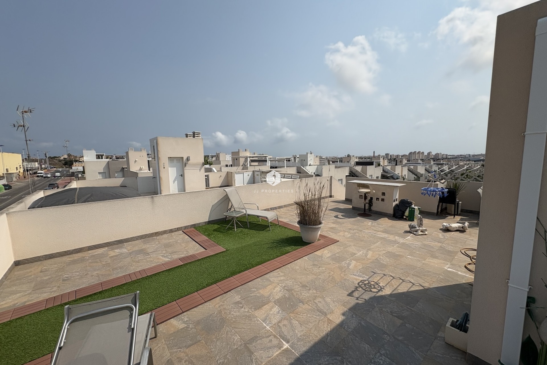 D'occasion - Attique -
Torrevieja - Costa Blanca