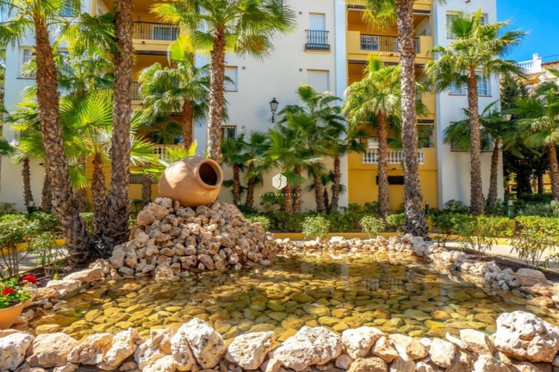 D'occasion - Attique -
Torrevieja - Costa Blanca