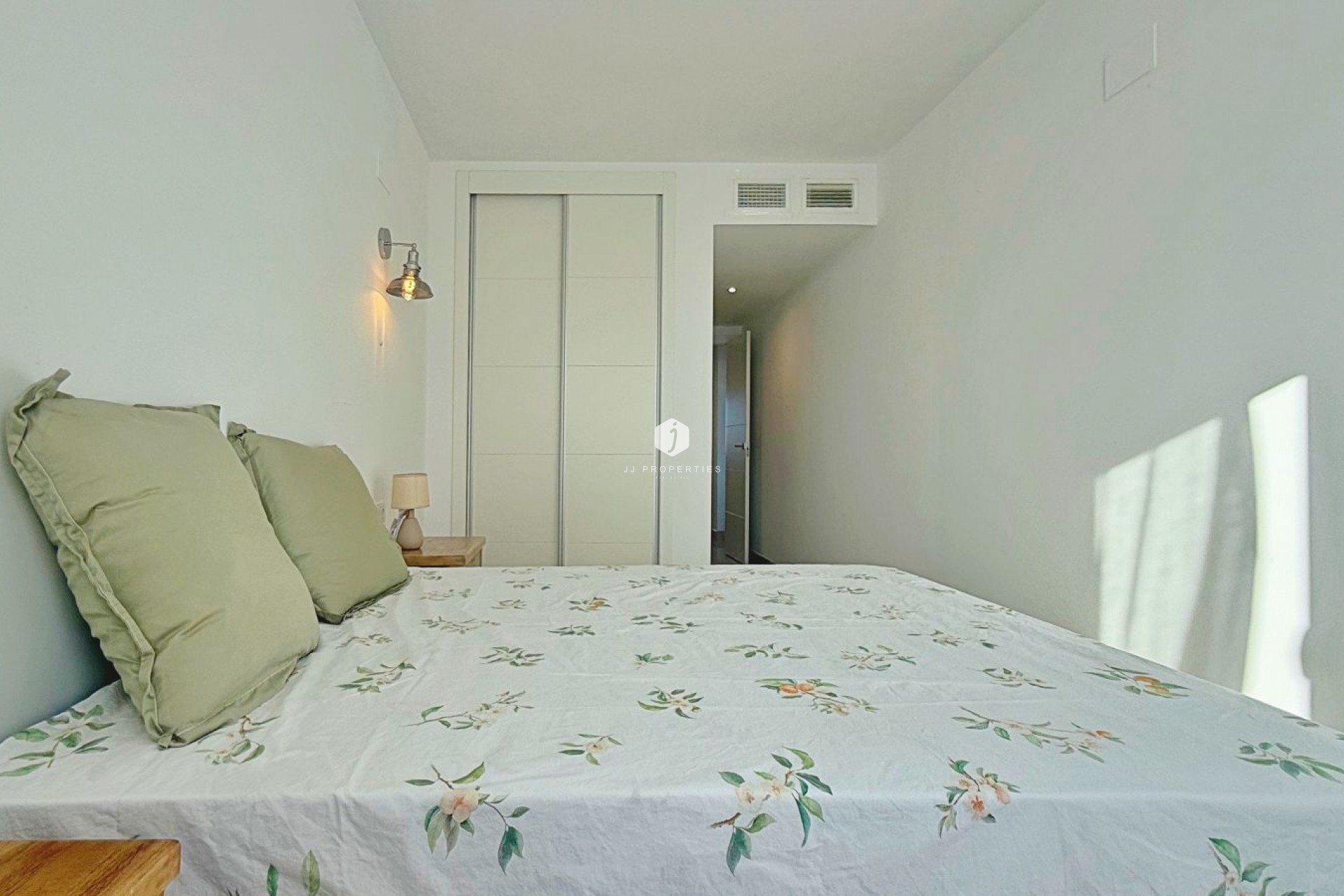 D'occasion - Attique -
Torrevieja - Costa Blanca