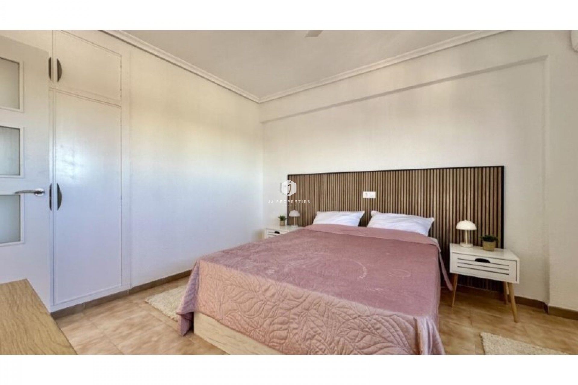 D'occasion - Attique -
Torrevieja - Costa Blanca