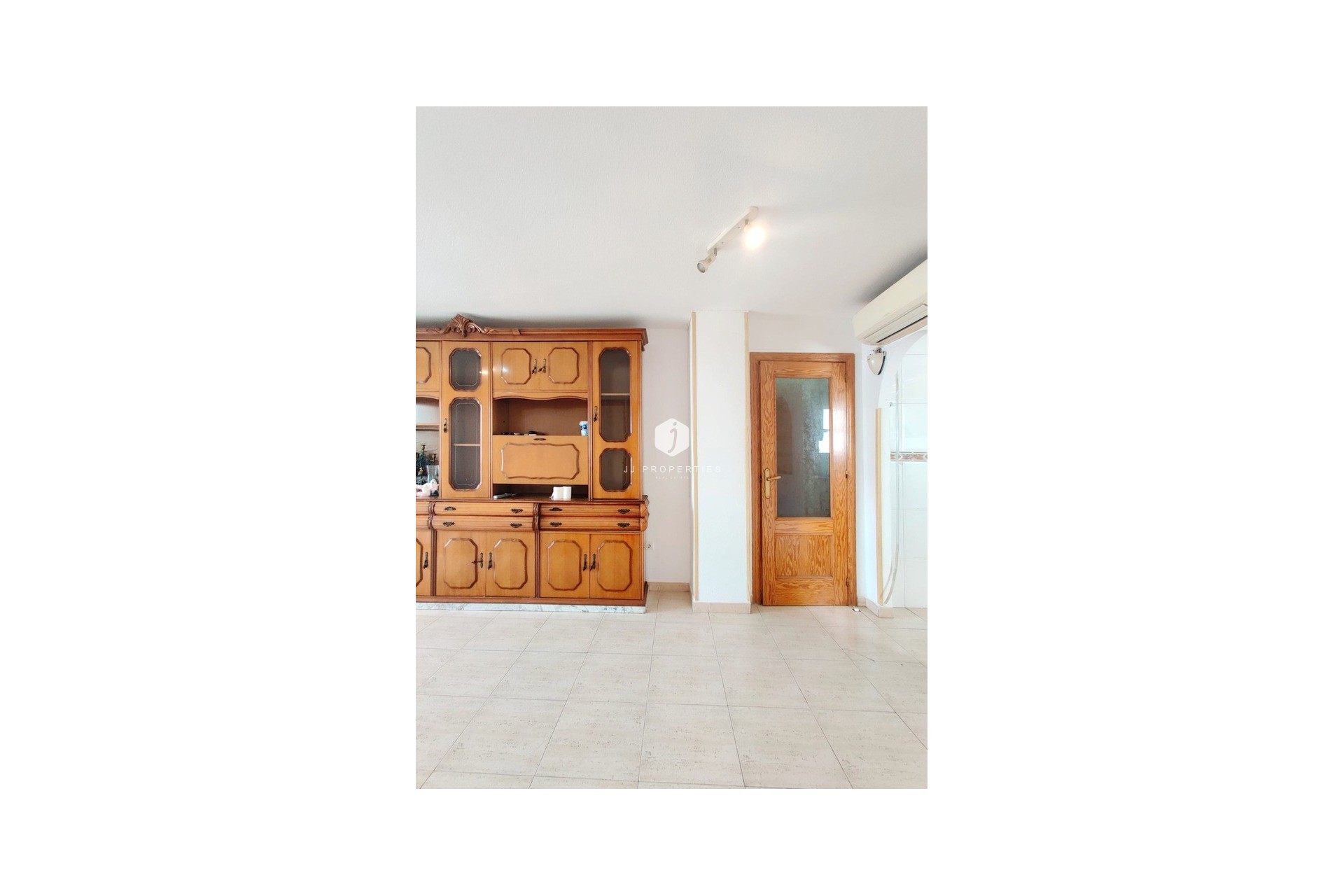 D'occasion - Attique -
Torrevieja - Costa Blanca