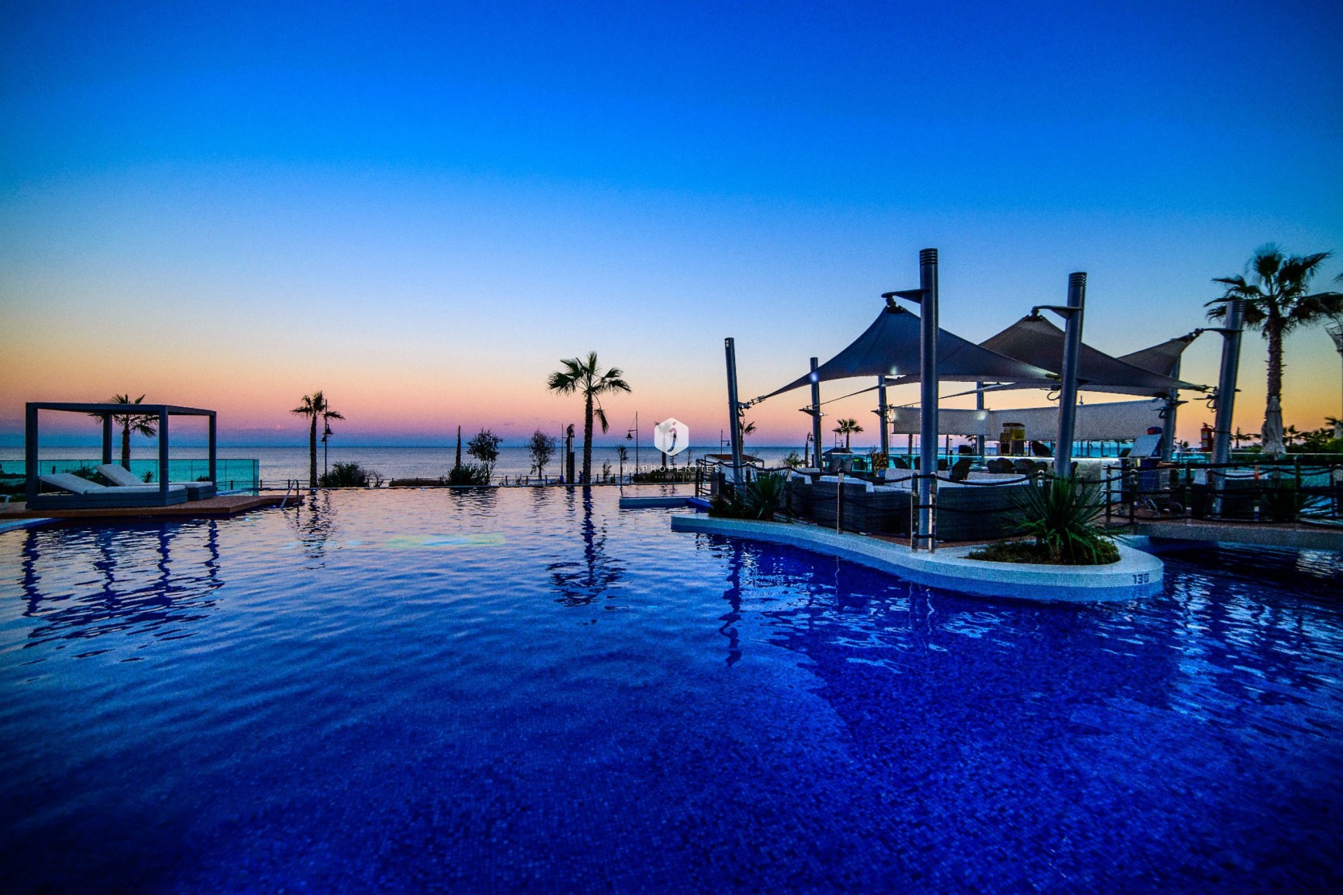 D'occasion - Attique -
Torrevieja - Costa Blanca