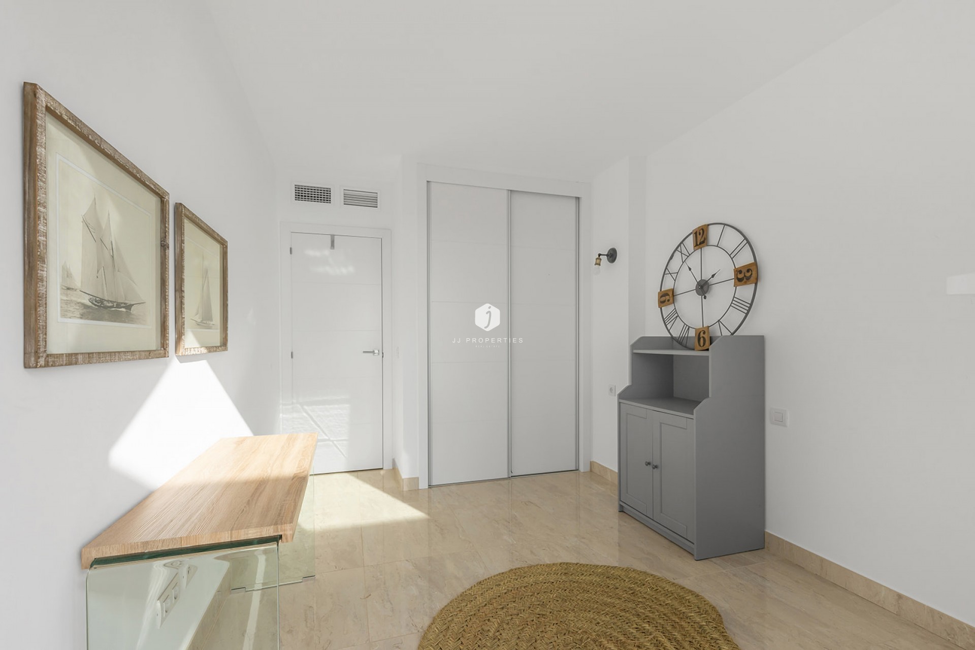D'occasion - Attique -
Torrevieja - Costa Blanca