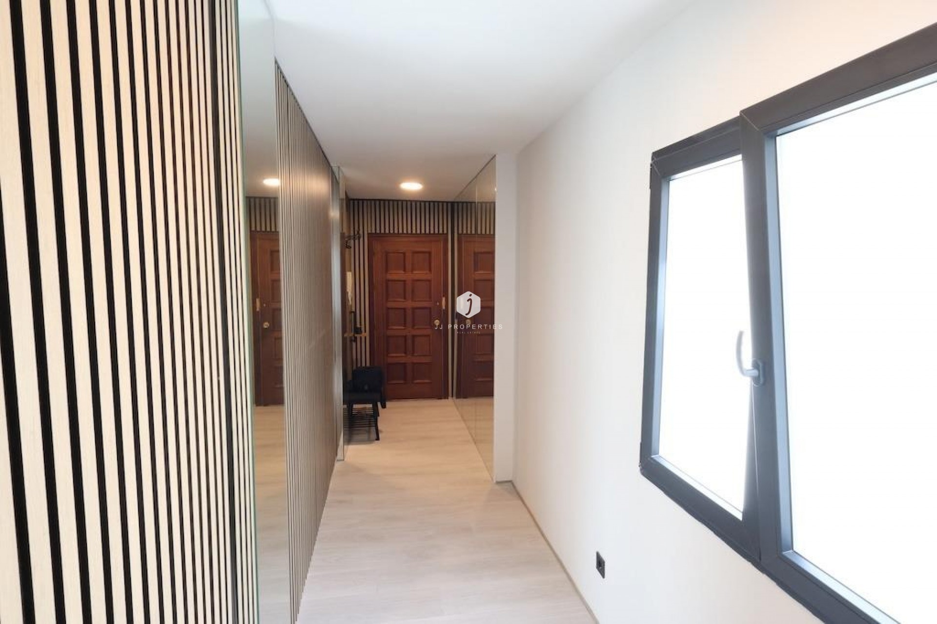 D'occasion - Attique -
Torrevieja - Costa Blanca