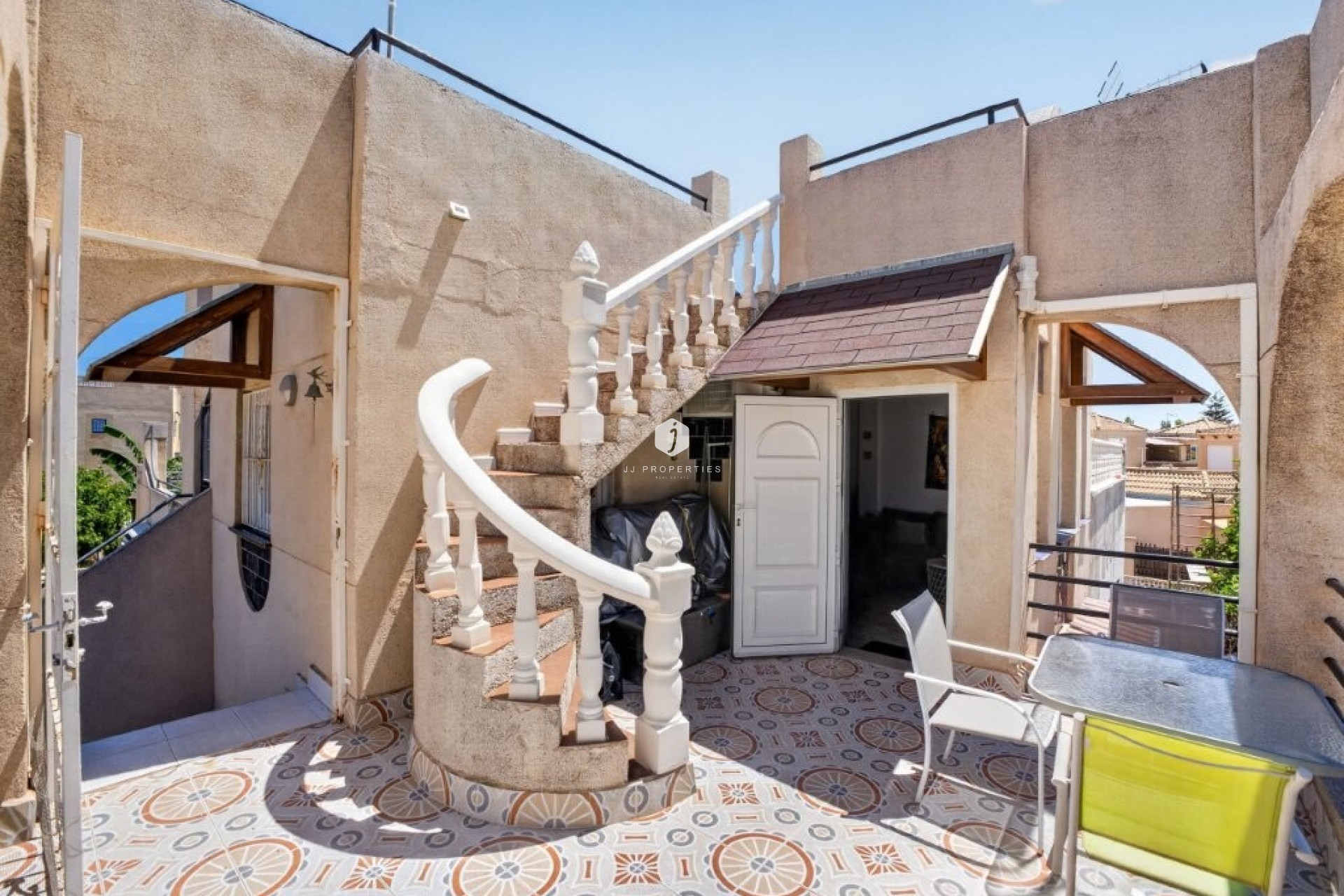 D'occasion - Attique -
Torrevieja - Doña ines