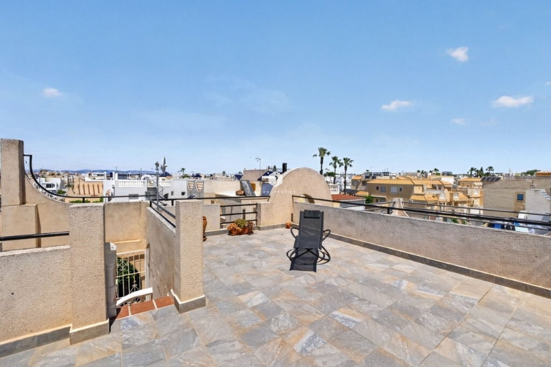 D'occasion - Attique -
Torrevieja - Doña ines