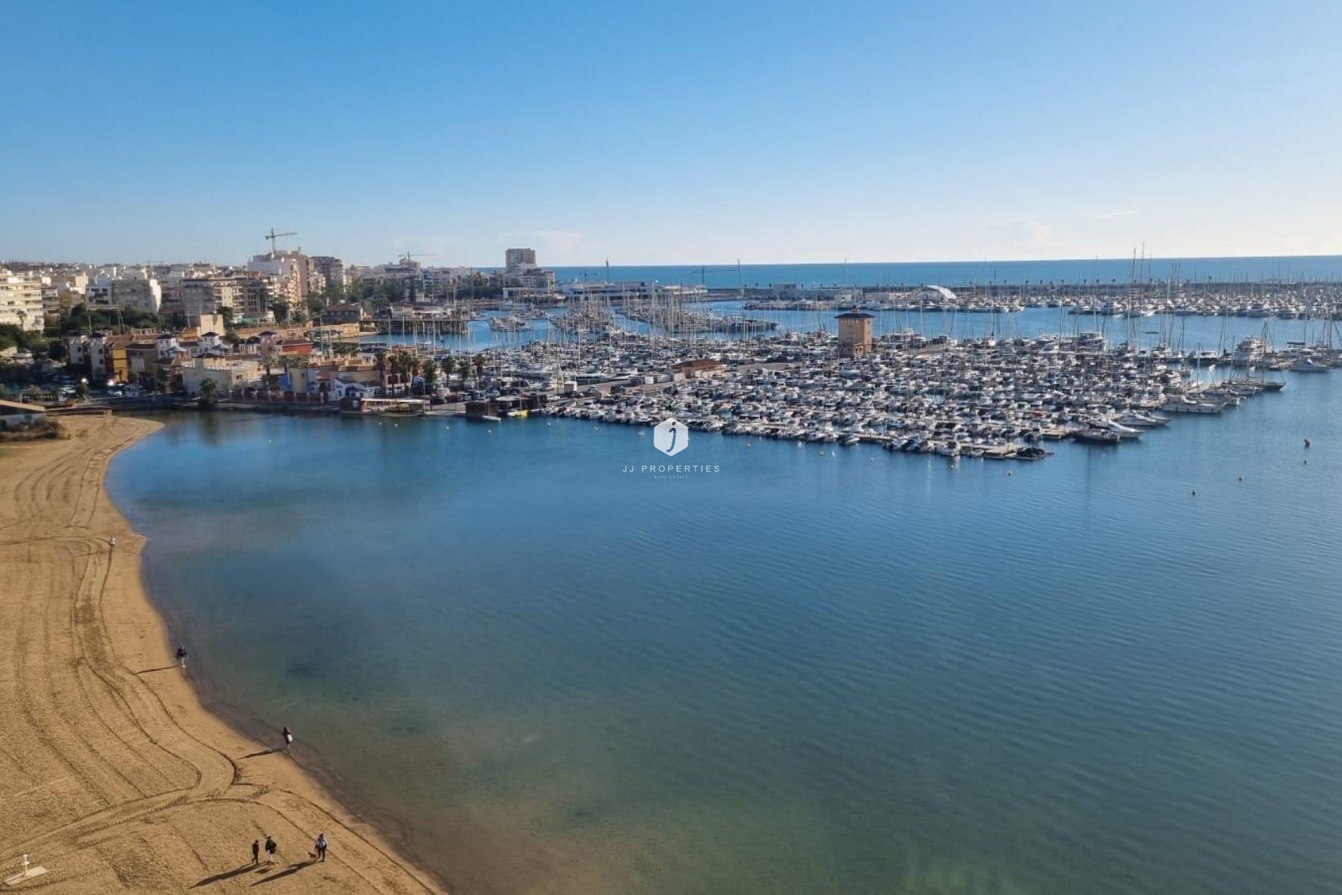 D'occasion - Attique -
Torrevieja - El Acequión - Los Náufragos