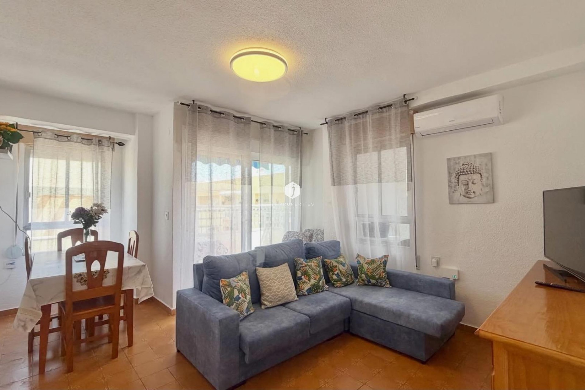 D'occasion - Attique -
Torrevieja - Habaneras