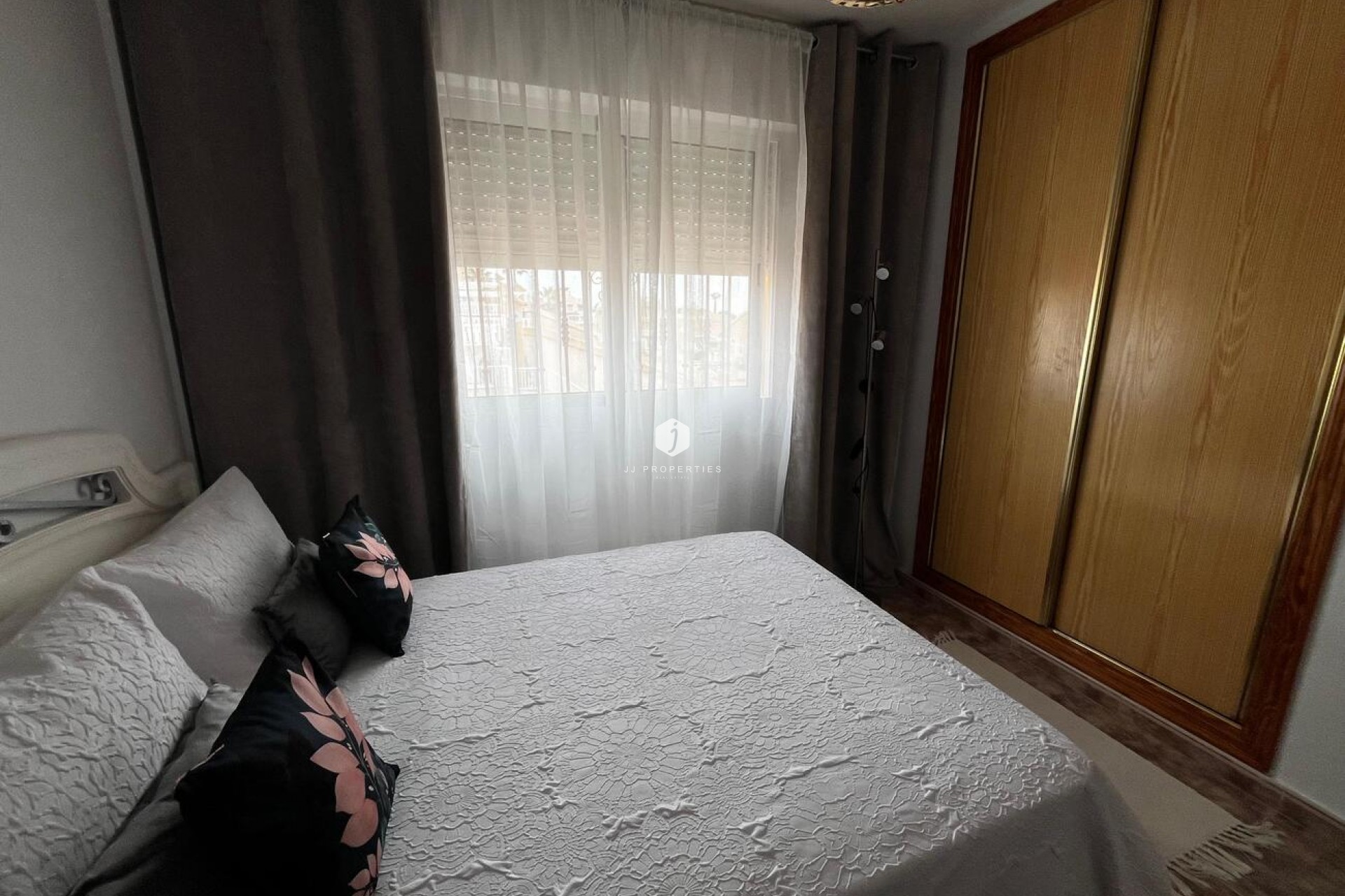 D'occasion - Attique -
Torrevieja - La Florida