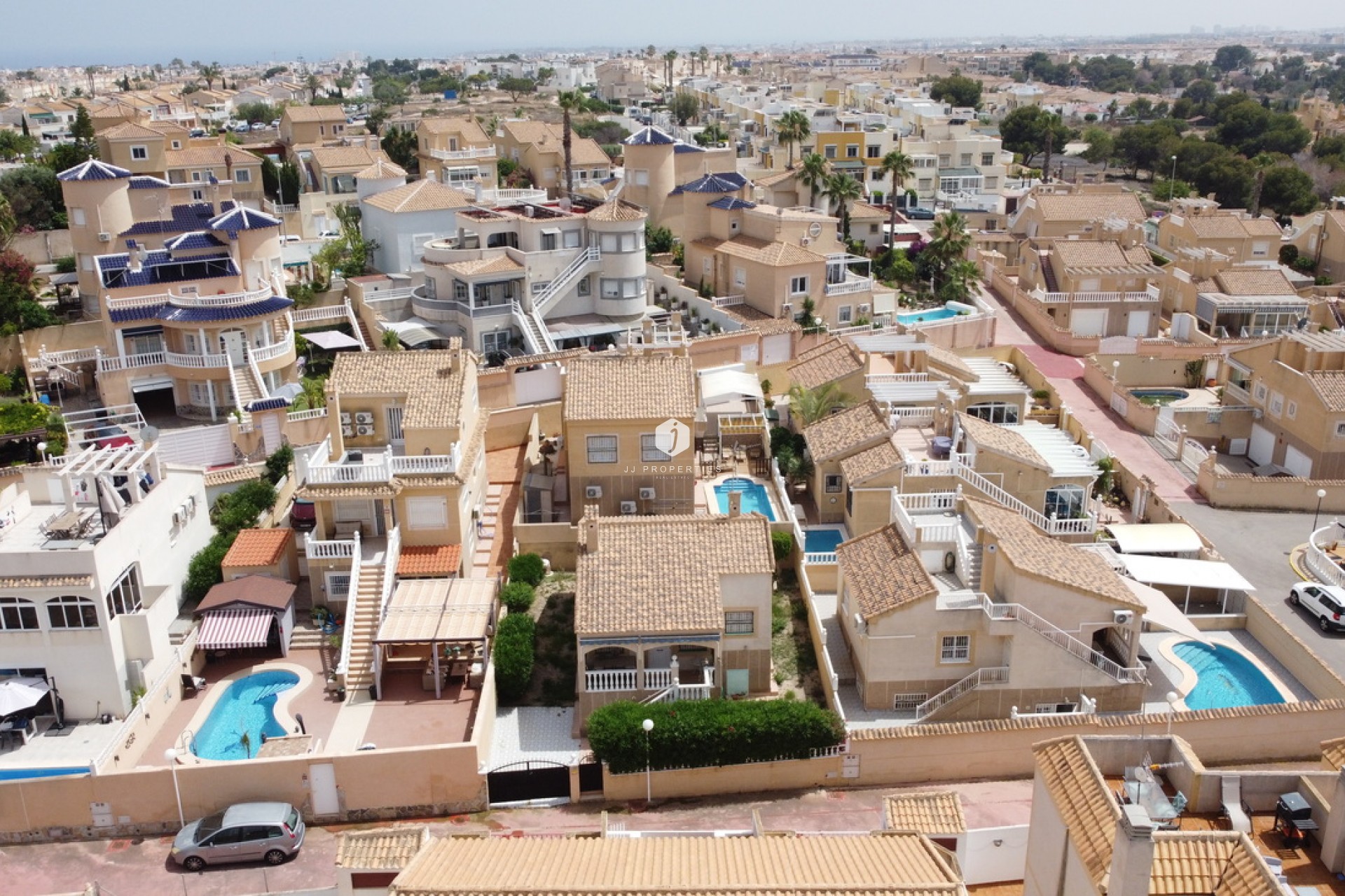D'occasion - Attique -
Torrevieja - La Florida