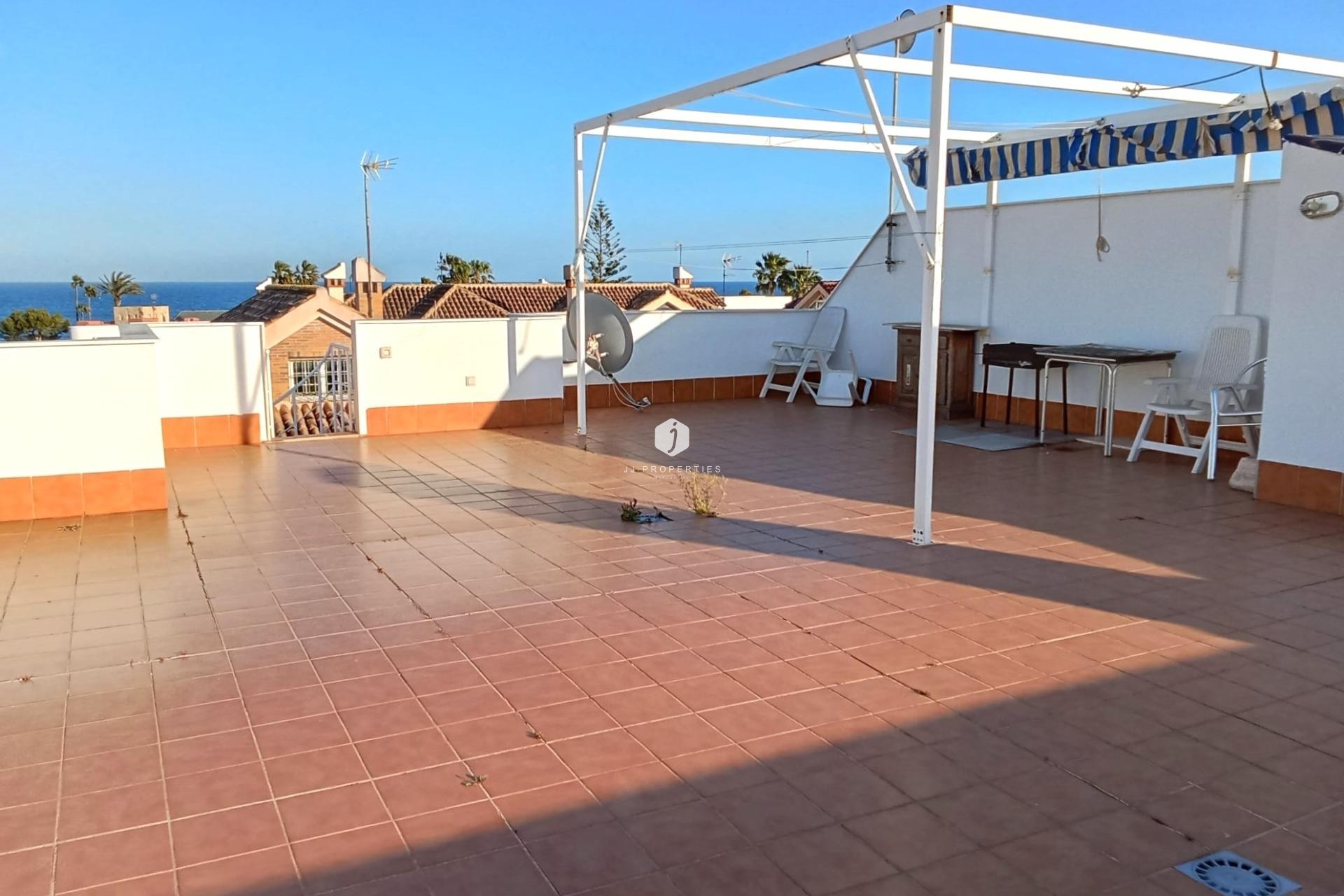 D'occasion - Attique -
Torrevieja - La veleta