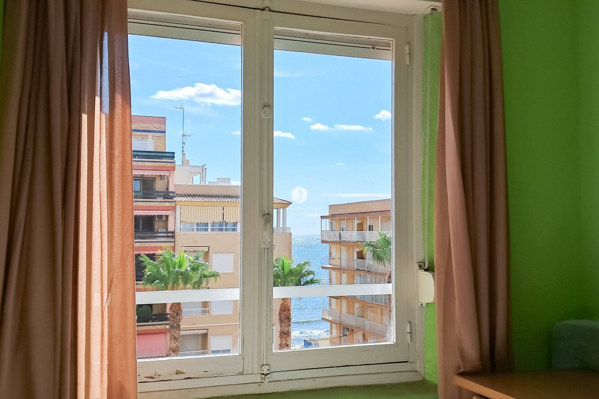 D'occasion - Attique -
Torrevieja - Playa de los Naufragos