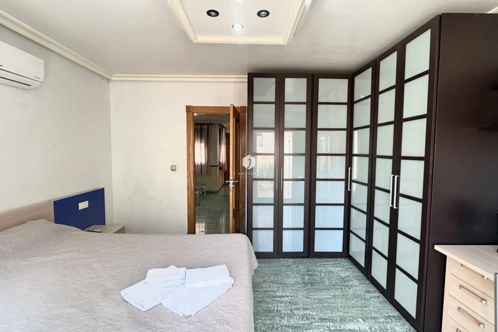 D'occasion - Attique -
Torrevieja