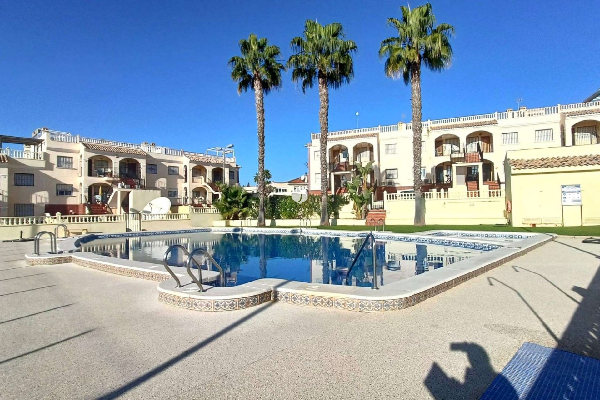 D'occasion - Bungalow -
Algorfa - Inland