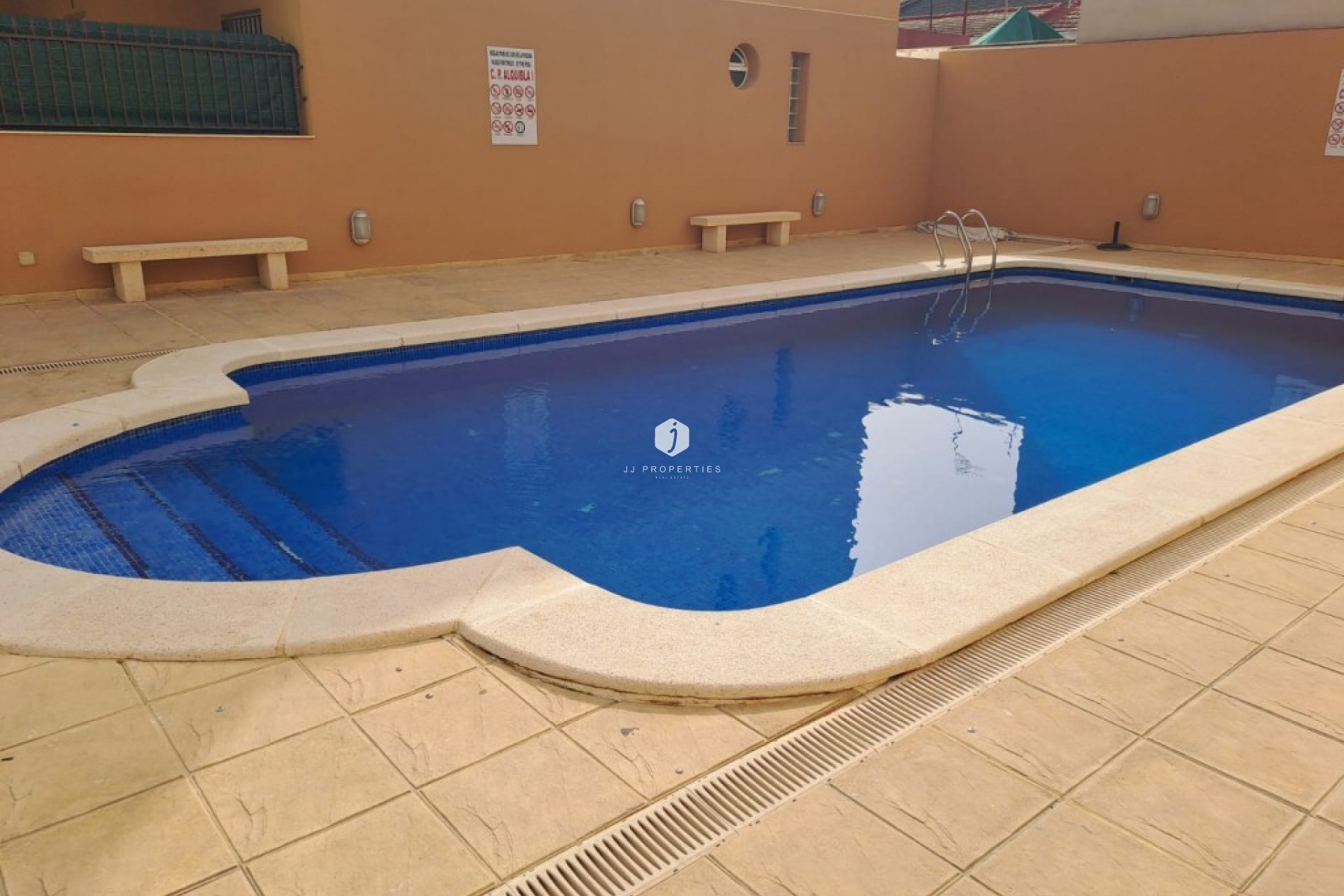 D'occasion - Bungalow -
Benejúzar - Inland