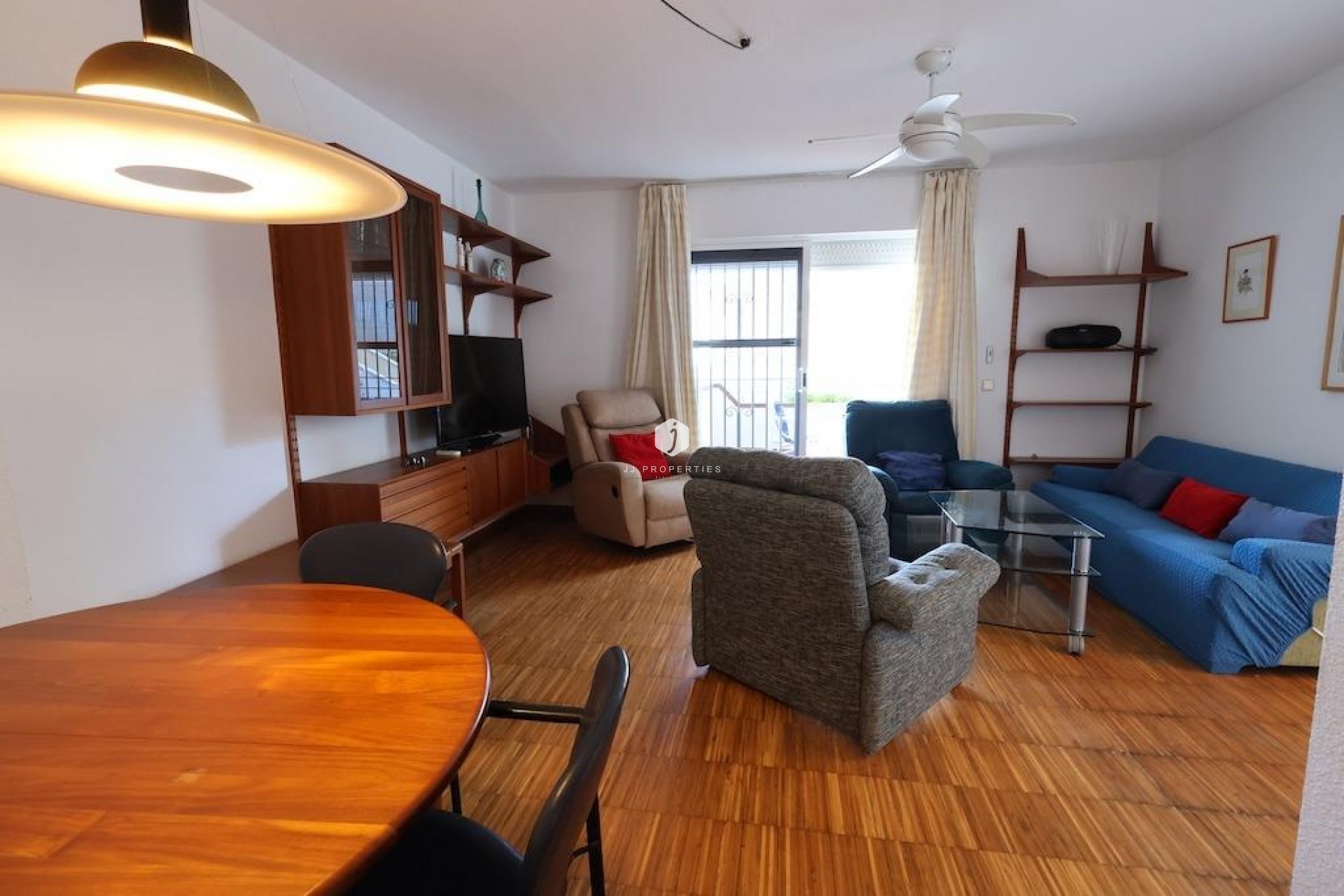 D'occasion - Bungalow -
Orihuela Costa - Costa Blanca