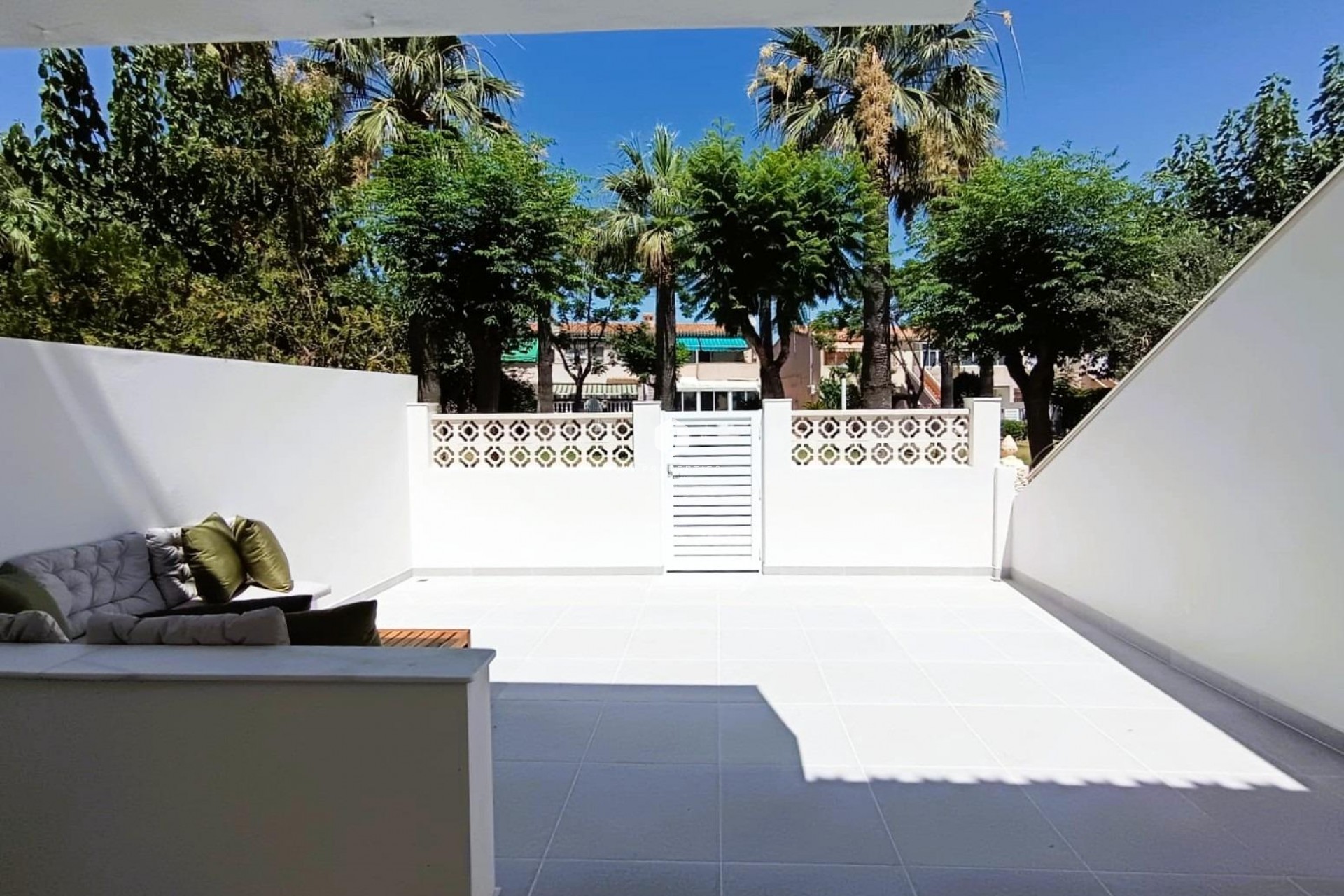 D'occasion - Bungalow -
Orihuela Costa - Costa Blanca