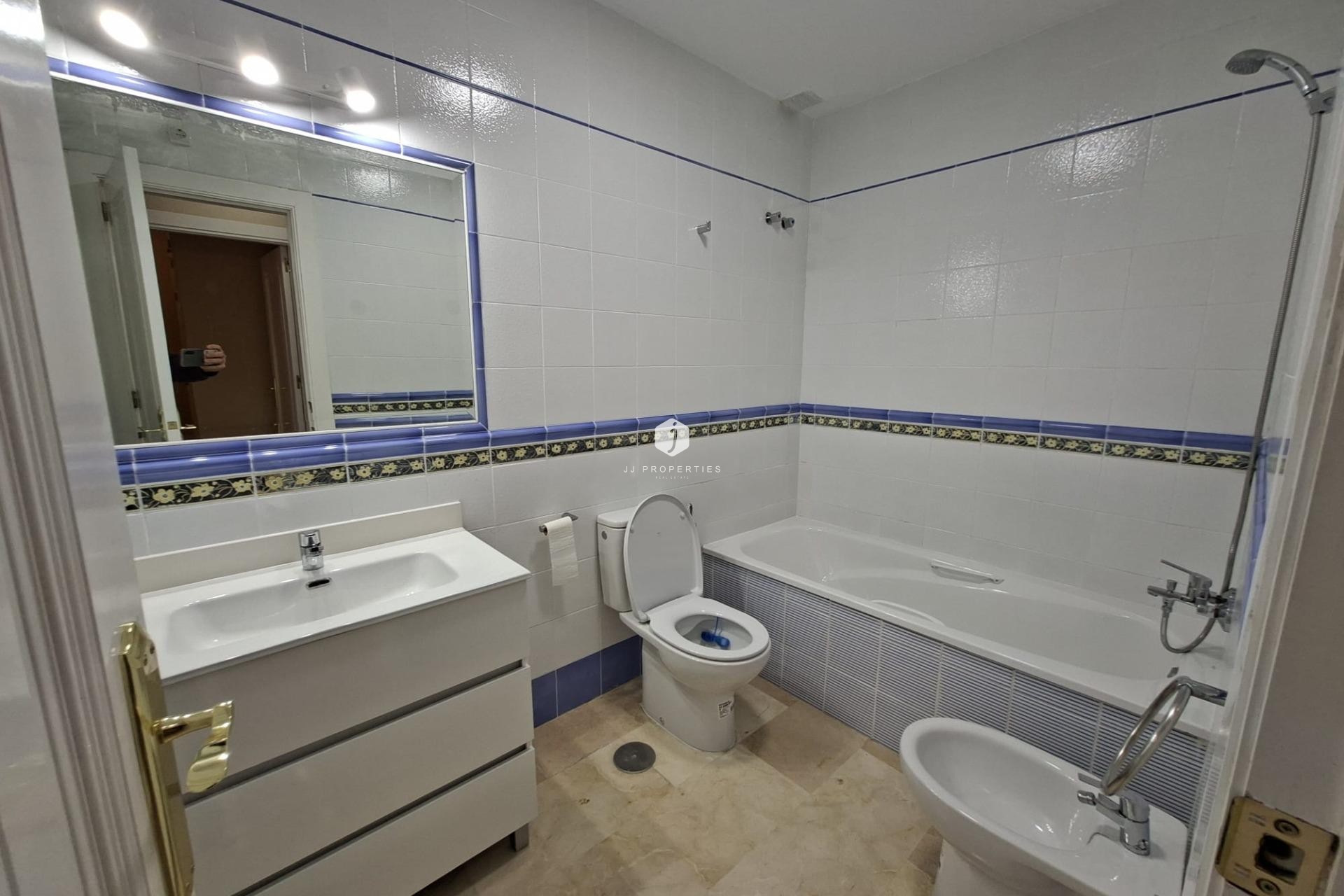 D'occasion - Bungalow -
Orihuela Costa - Villamartín-las Filipinas
