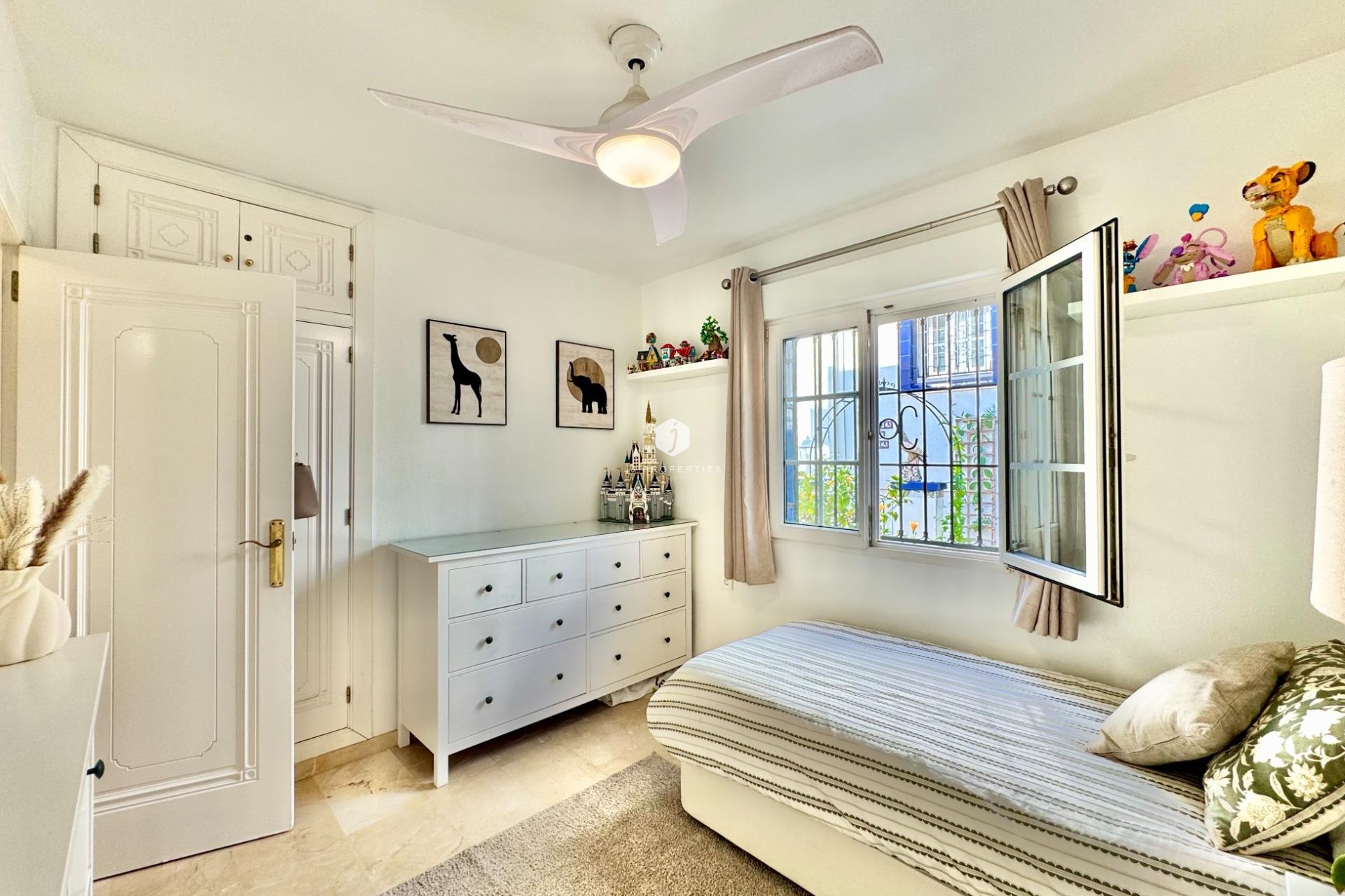 D'occasion - Bungalow -
Orihuela Costa - Villamartín-las Filipinas