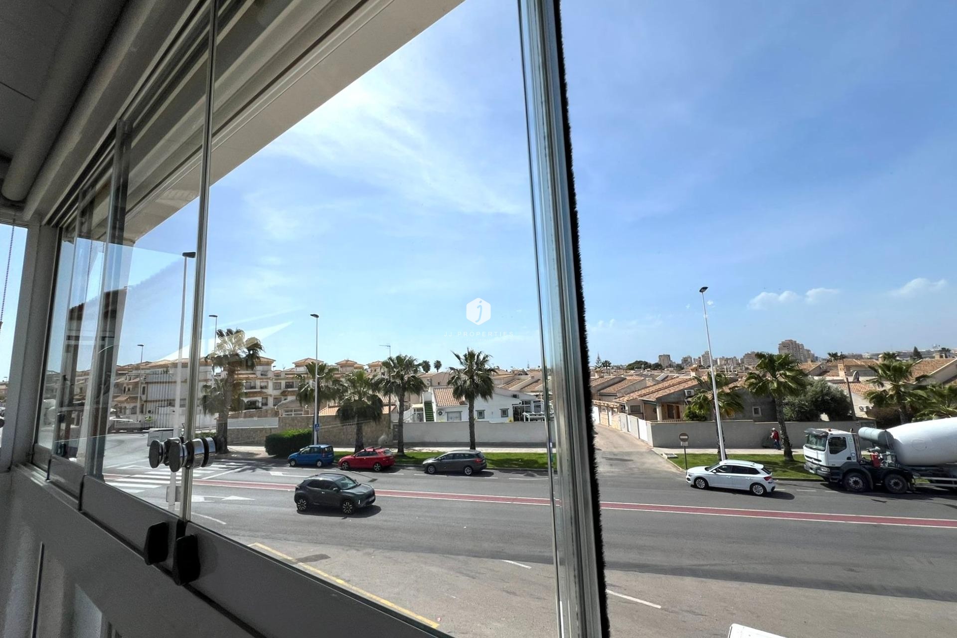 D'occasion - Bungalow -
Torrevieja - aguas nuevas