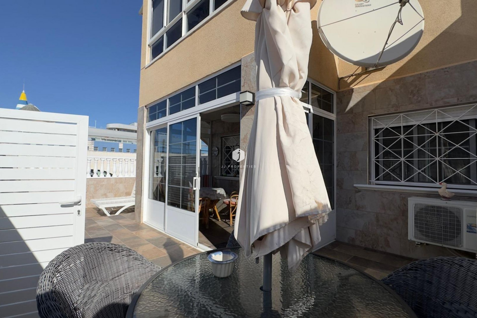D'occasion - Bungalow -
Torrevieja - Centro