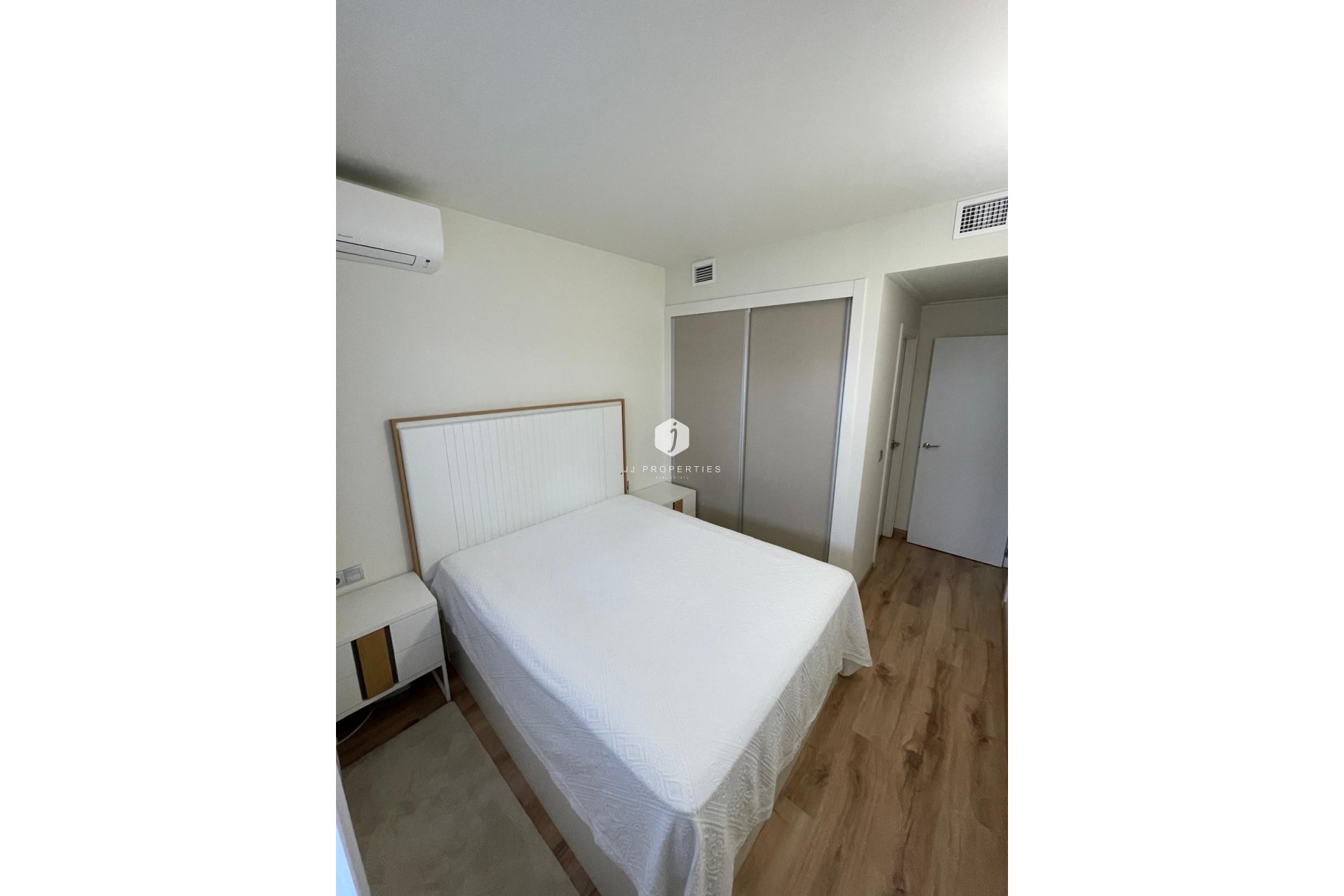 D'occasion - Bungalow -
Torrevieja - Costa Blanca