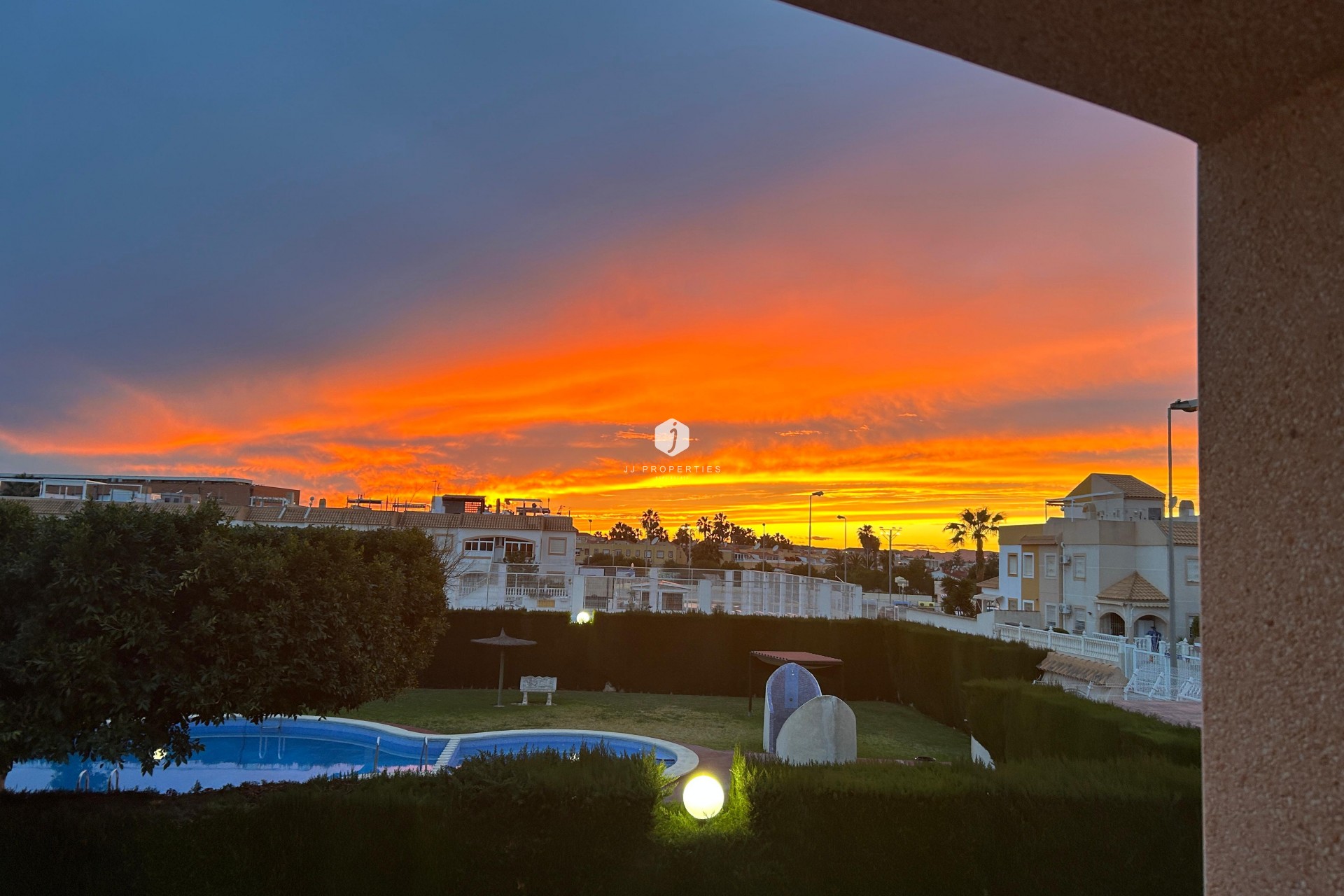 D'occasion - Bungalow -
Torrevieja - Costa Blanca