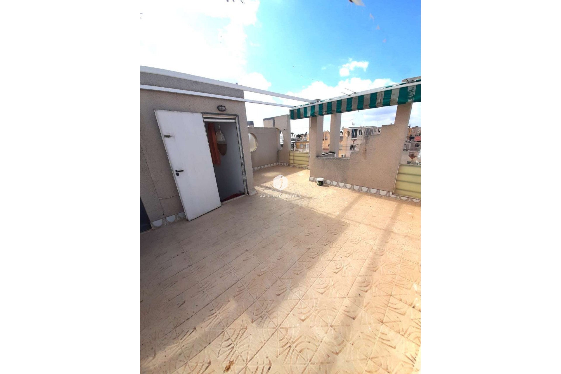 D'occasion - Bungalow -
Torrevieja - Costa Blanca