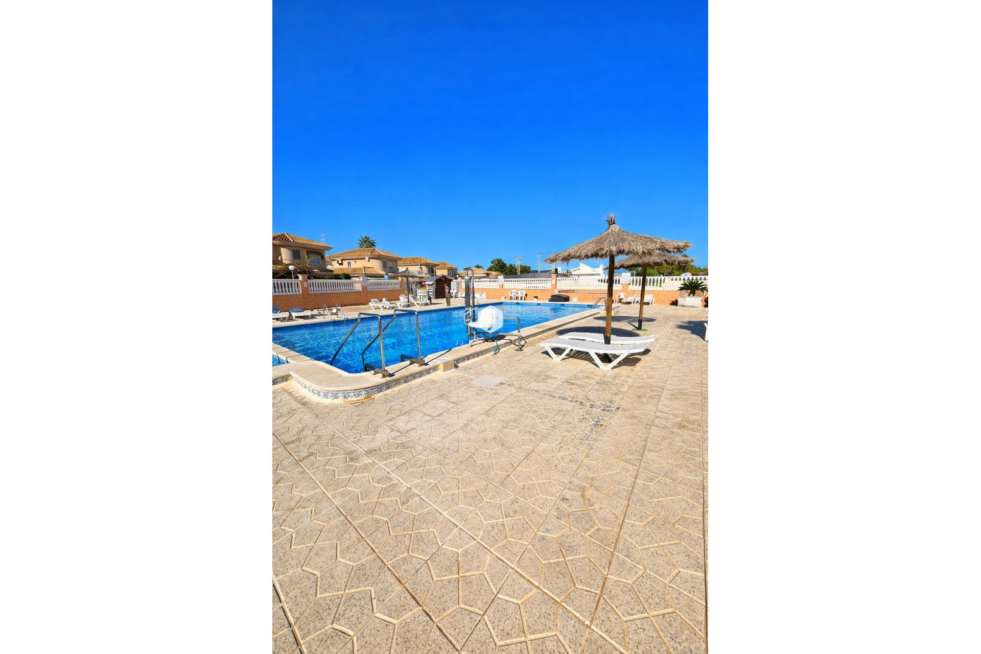 D'occasion - Bungalow -
Torrevieja - Costa Blanca