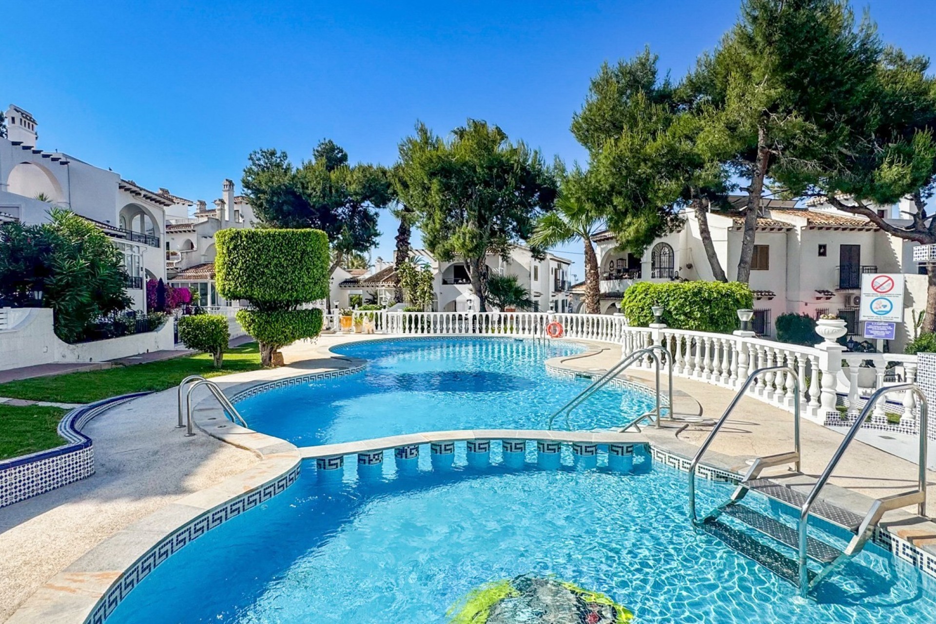 D'occasion - Bungalow -
Torrevieja - Costa Blanca