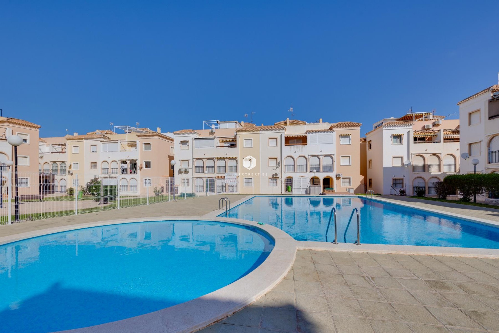 D'occasion - Bungalow -
Torrevieja - Costa Blanca