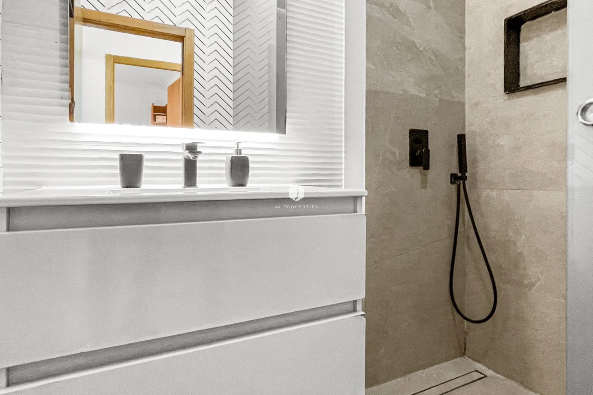 D'occasion - Bungalow -
Torrevieja - Costa Blanca