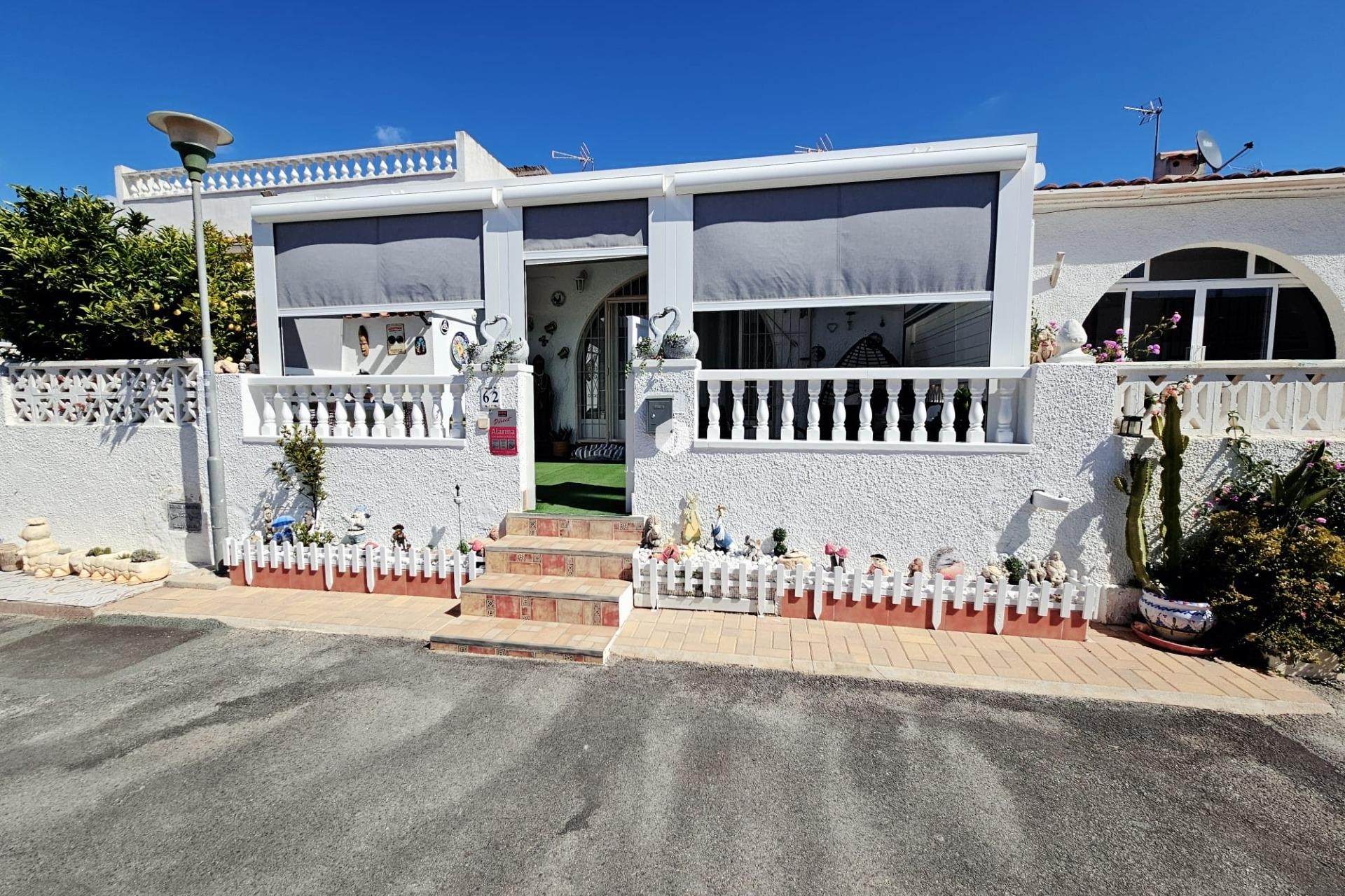 D'occasion - Bungalow -
Torrevieja - La Siesta - El Salado - Torreta